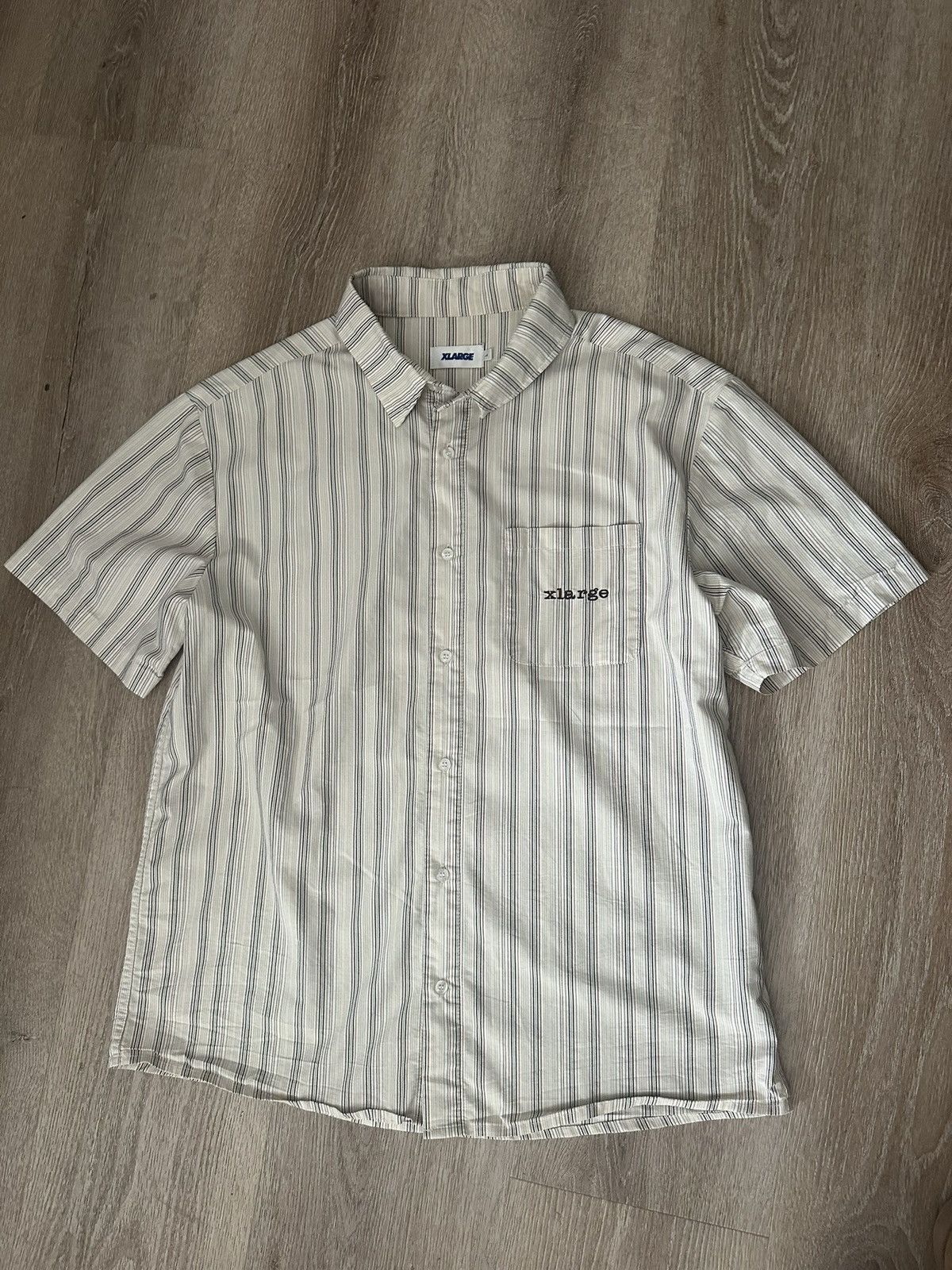 Xlarge Brown/beige striped X-Large Button Up Size US L / EU 52-54 / 3 - 1 Thumbnail