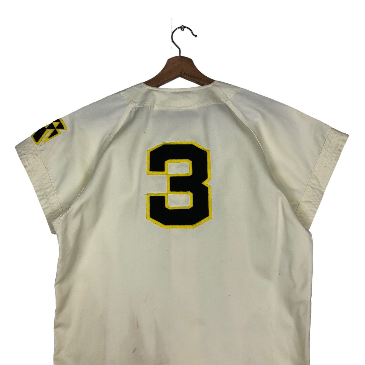 Japanese Brand 🔥Vintage Sports Jersey Descente Toyota Big Logo Spell Out Size US M / EU 48-50 / 2 - 9 Thumbnail