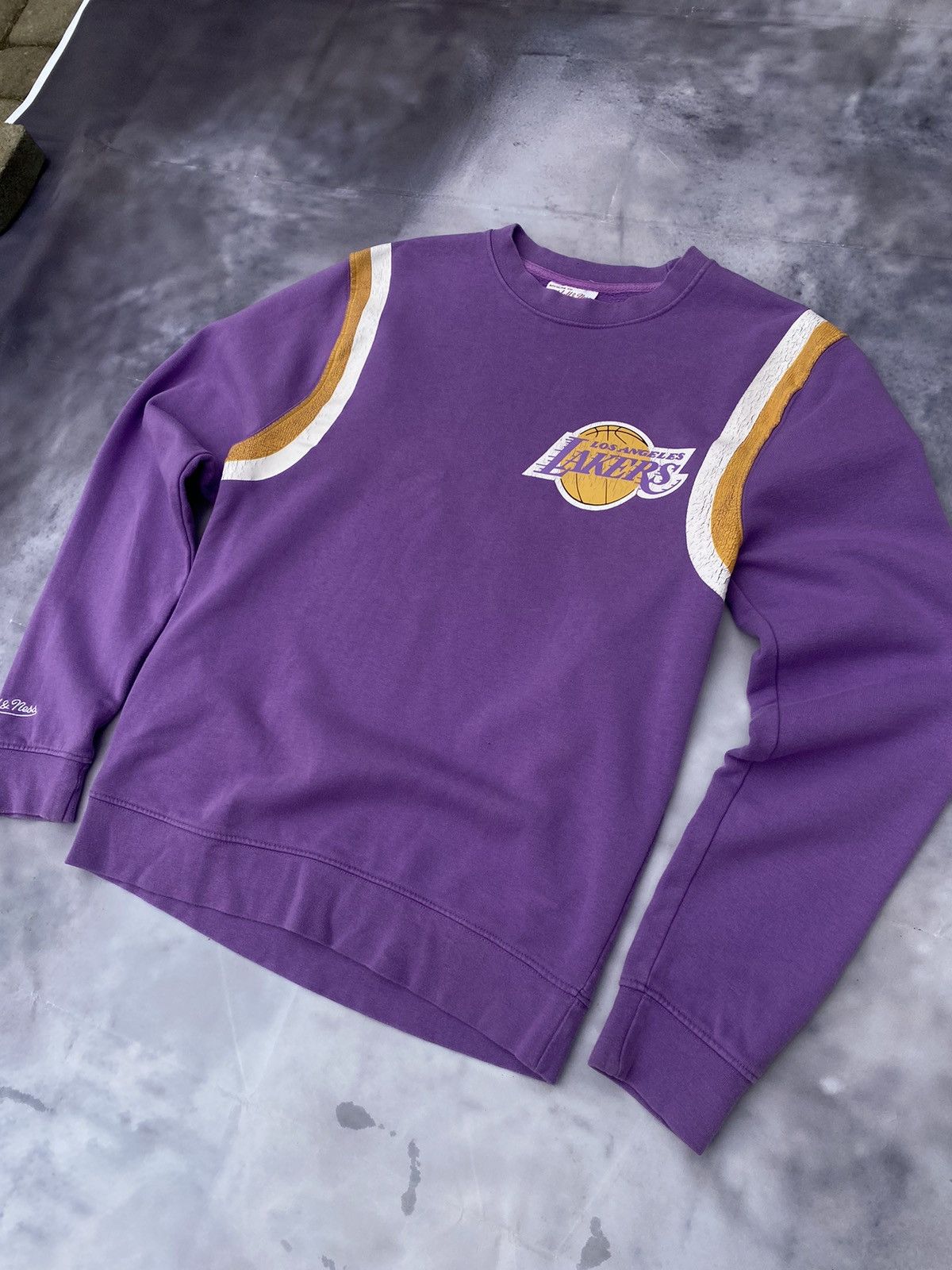 NBA MITCHELL & NESS NBA WARM UP PASTEL LA LAKERS SWEATSHIRT Size US S / EU 44-46 / 1 - 3 Thumbnail