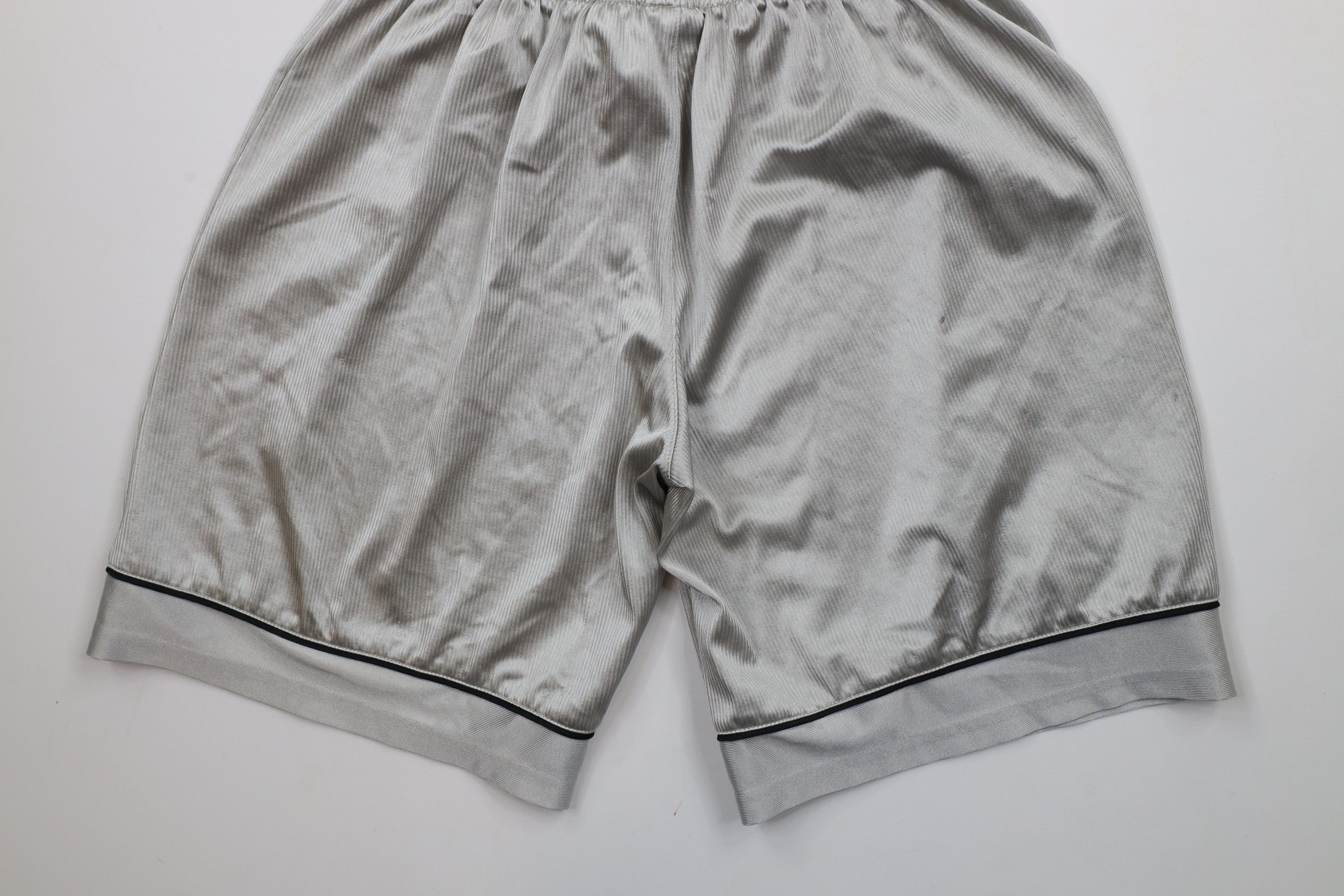 Nike × Vintage Vintage Nike Scott Mini Swoosh Above Knee Shorts Silver Size US 30 / EU 46 - 13 Thumbnail