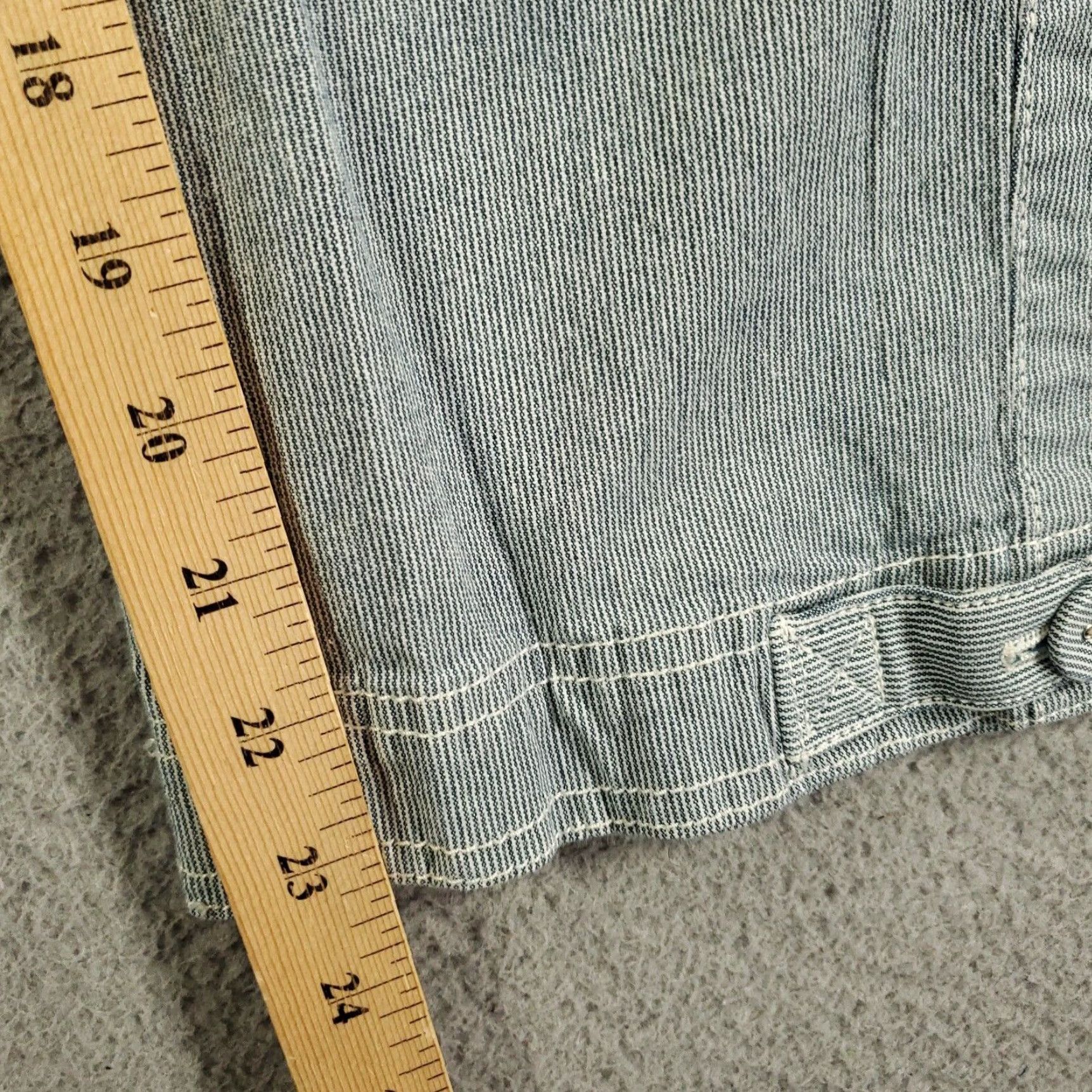 Eddie Bauer Eddie Bauer Pants Womens 10 Capri Flat Front Pockets Striped Blue White Hickory Sleeve? (Wait) Size 32" / US 10 / IT 46 - 4 Thumbnail