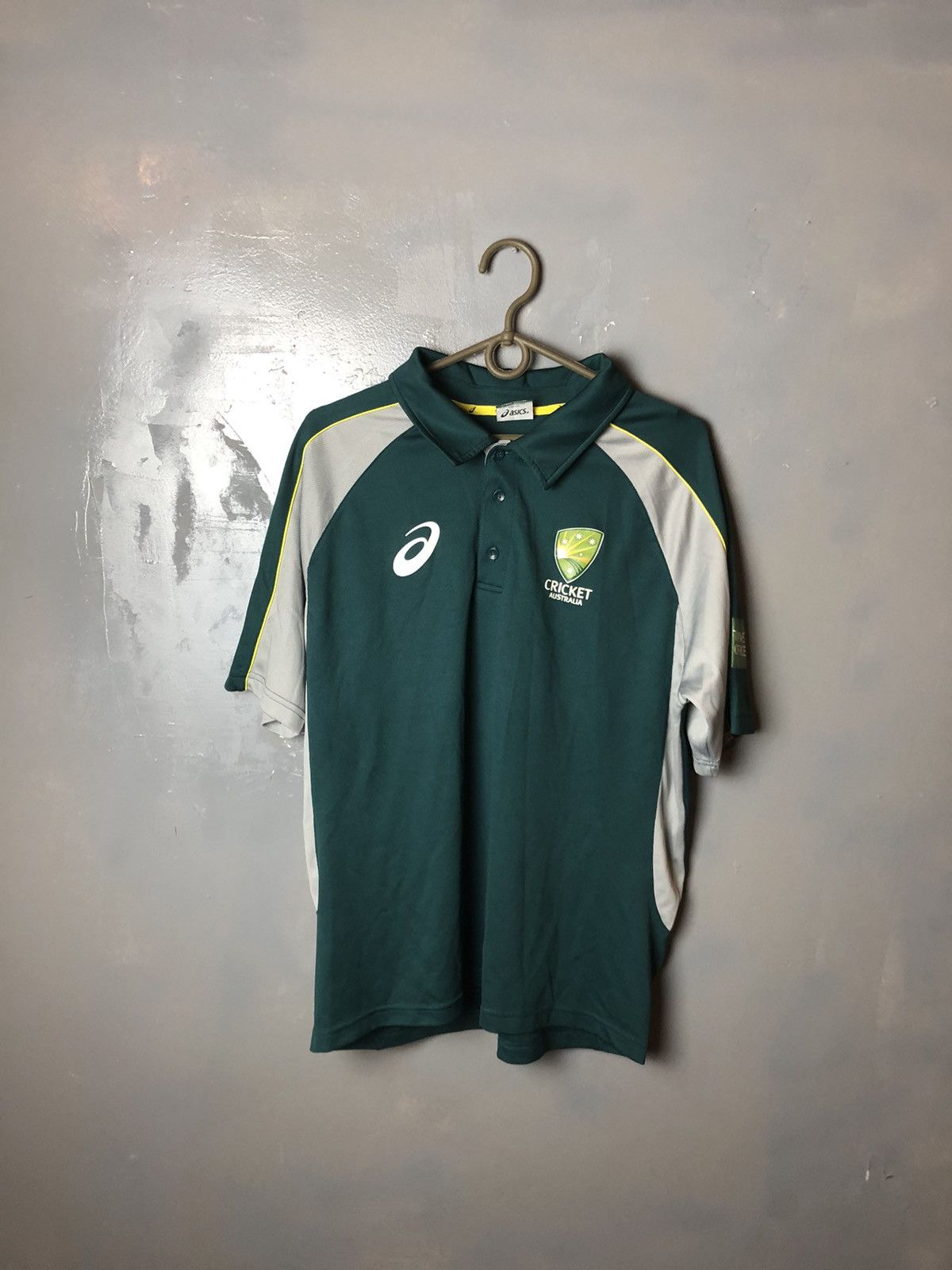 Asics Men’s cricket jersey Australia 🇦🇺 ASICS size M Size US M / EU 48-50 / 2 - 1 Thumbnail