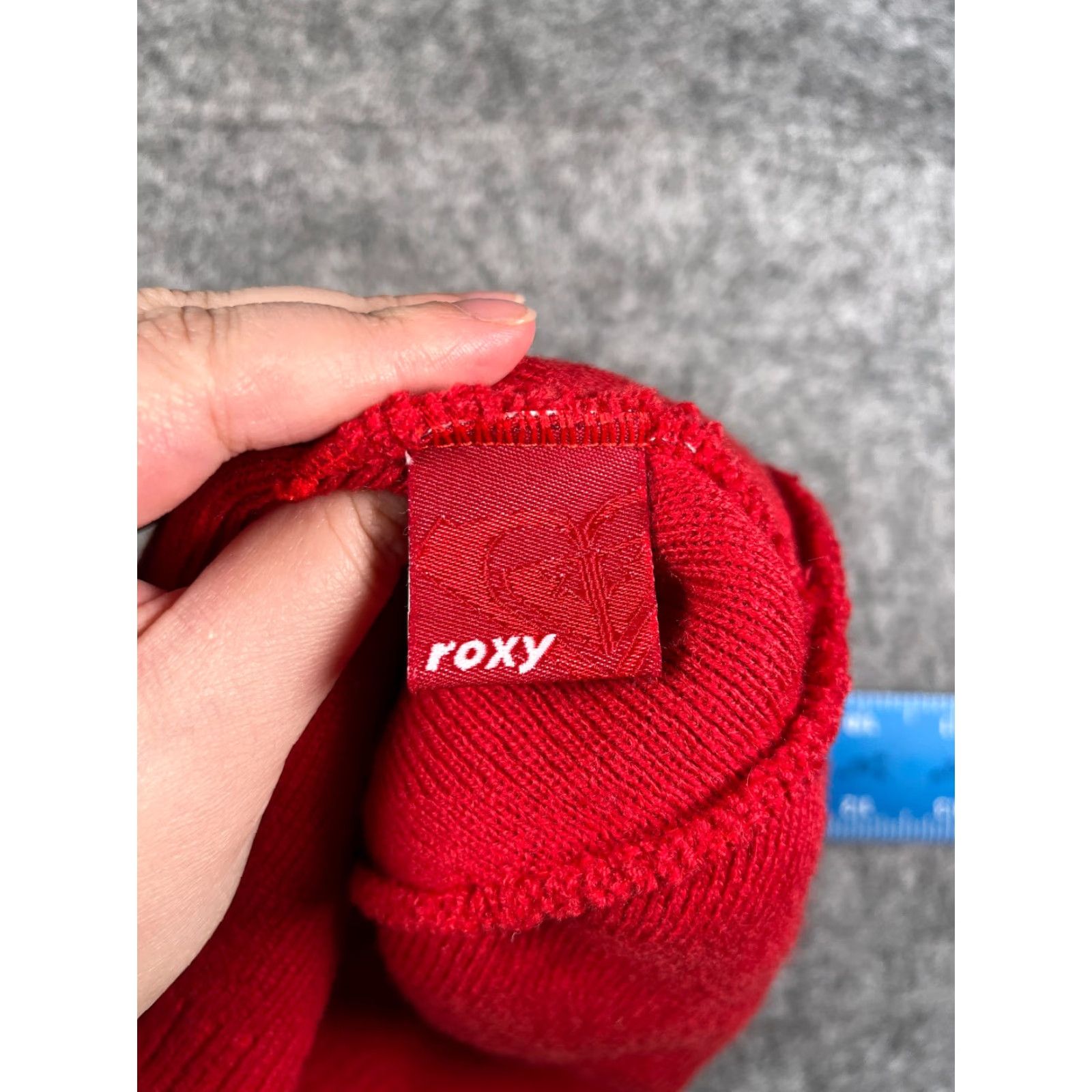 Vintage Roxy Beanie Womens One Size Red Striped Knit Acrylic Ski Hat Size ONE SIZE - 6 Thumbnail