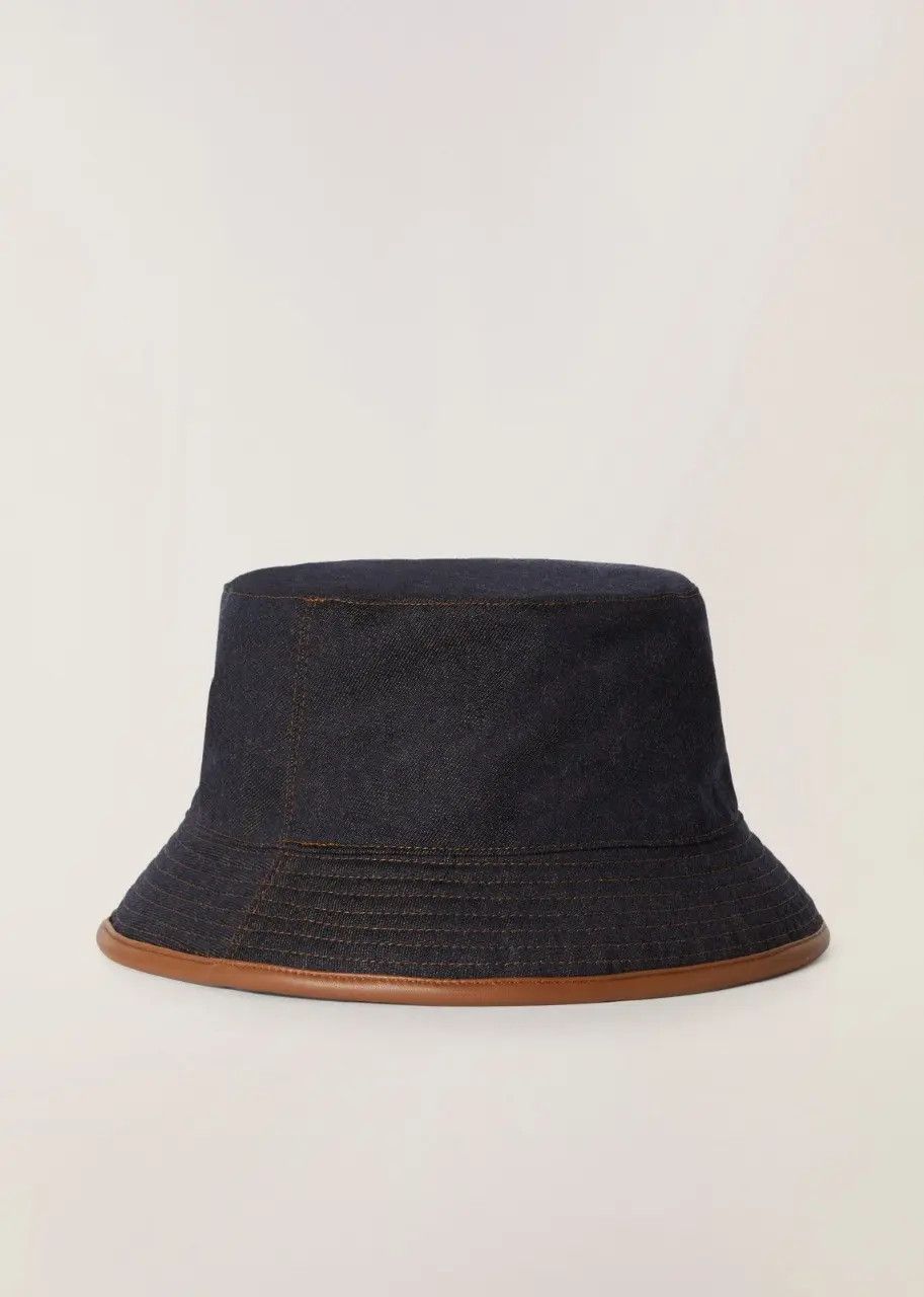 Loro Piana o1srvl11e0924 Size: M / FAM8683 Bucket Hat in Brown Size ONE SIZE - 1 Thumbnail