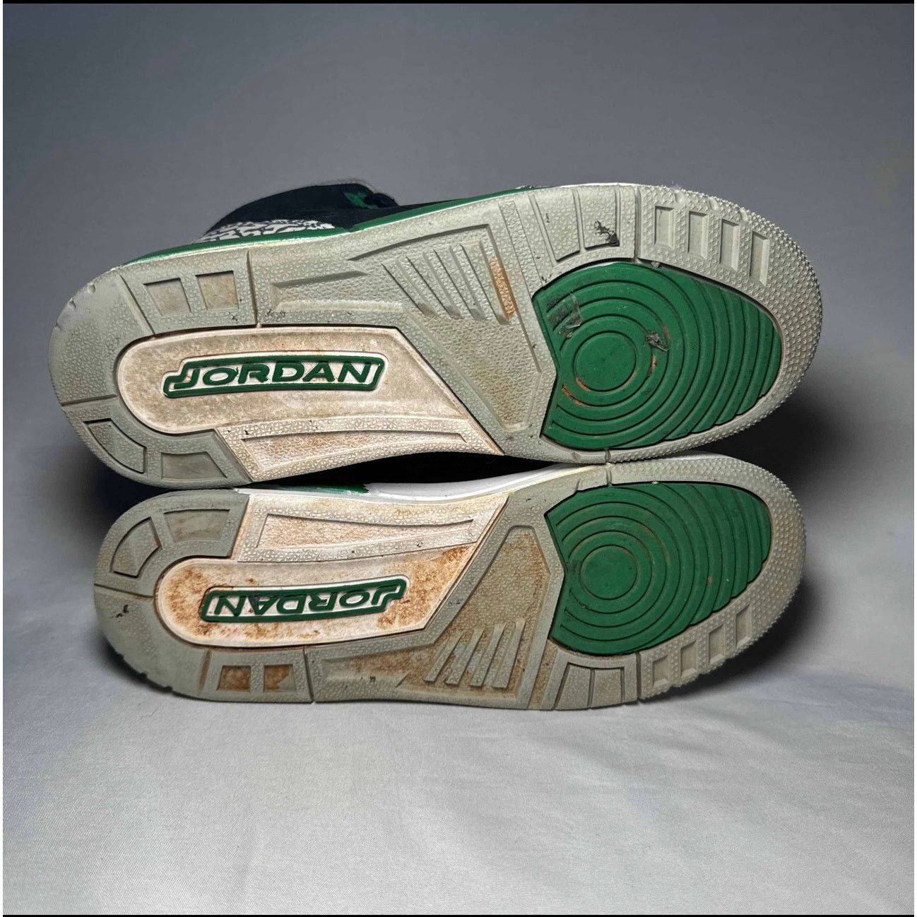 Jordan Brand × Nike Size 7 - Nike Air Jordan 3 Retro GS Pine Green Men's Shoes Size US 7 / EU 40 - 7 Thumbnail