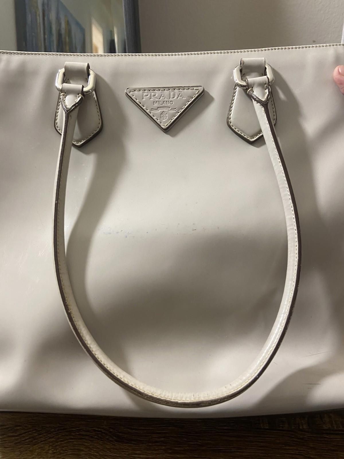 Prada Prada Spazzolato Glossy Beige Patent Leather Tote Bag, Read* Size ONE SIZE - 3 Thumbnail