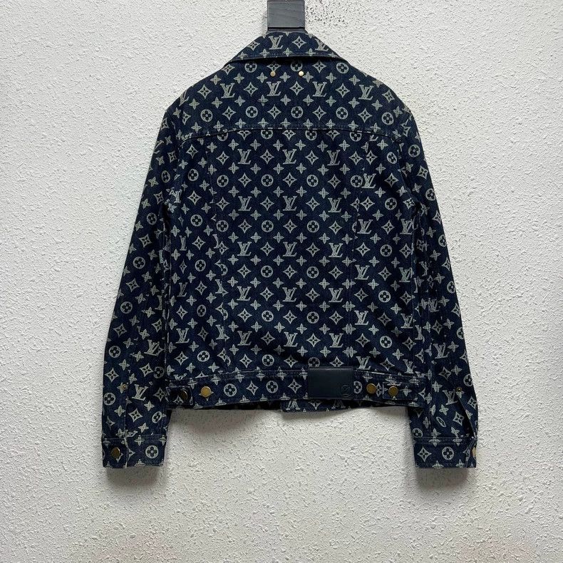 Louis Vuitton Louis Vuitton Original monogrammed Logo denim jacket Size US S / EU 44-46 / 1 - 2 Thumbnail