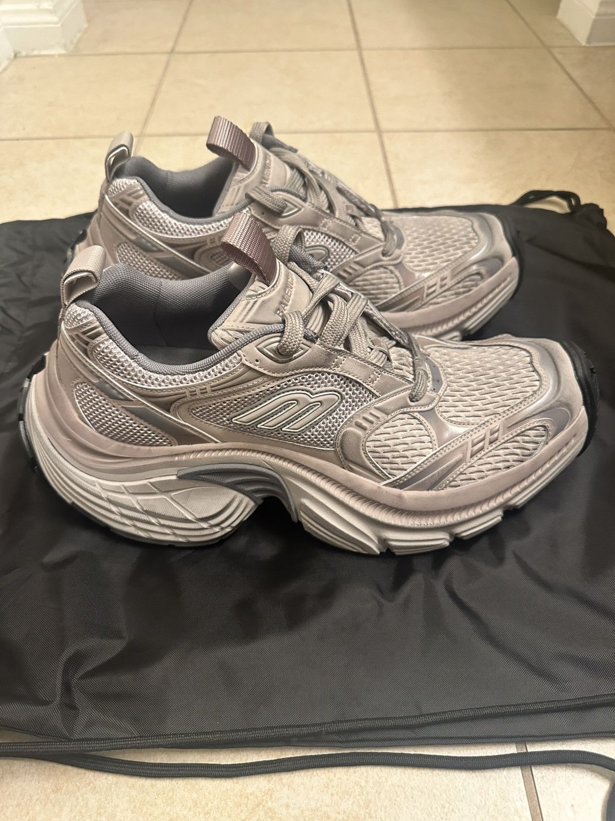 Balenciaga Balenciaga Mens 6XL Sneaker Size US 12 / EU 45 - 7 Thumbnail