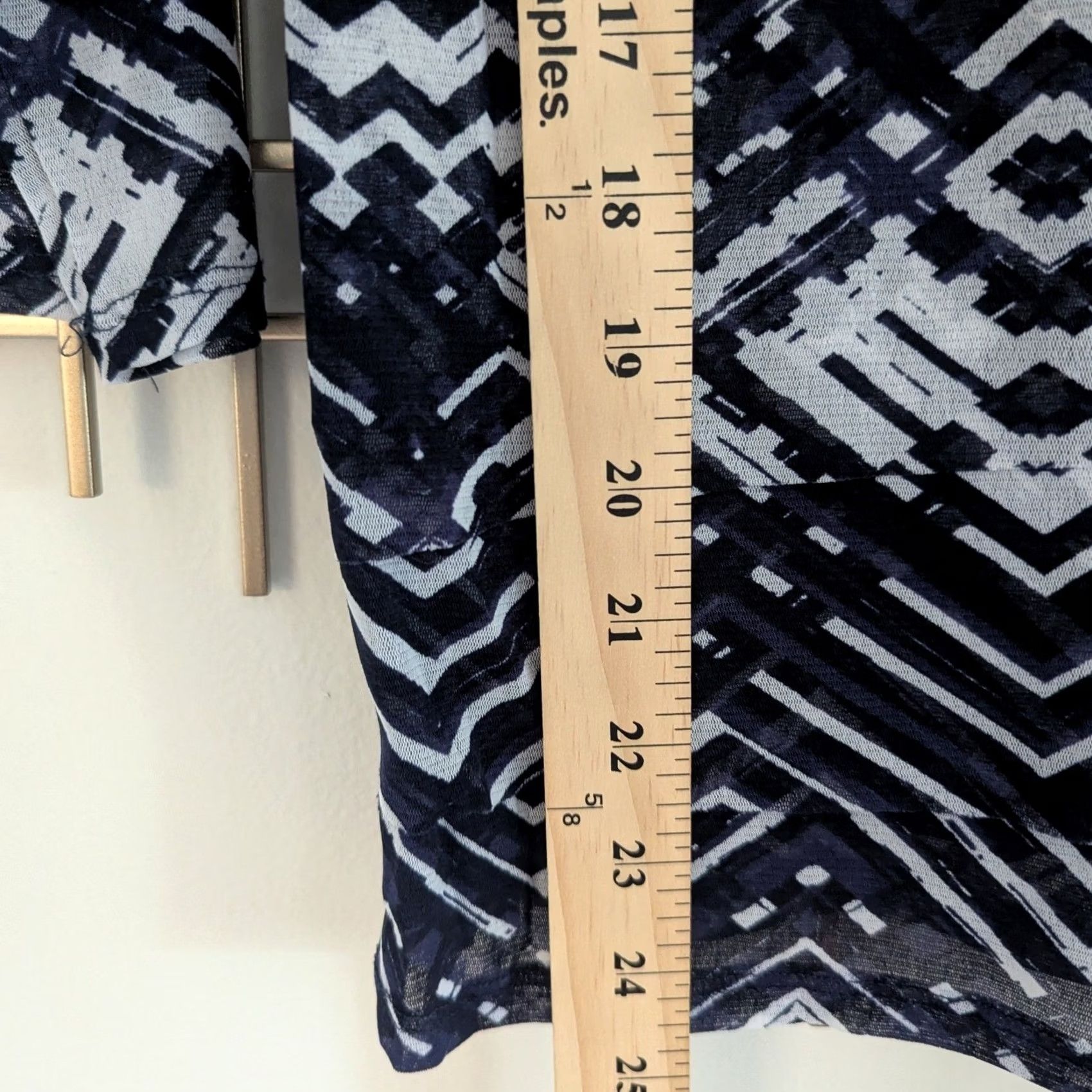 Alfani Alfani Blouse Geometric Print 3/4 Sleeve Scoop Neck Lightweight Stretch Womens L Blue (Geometric) Size L / US 10 / IT 46 - 7 Thumbnail