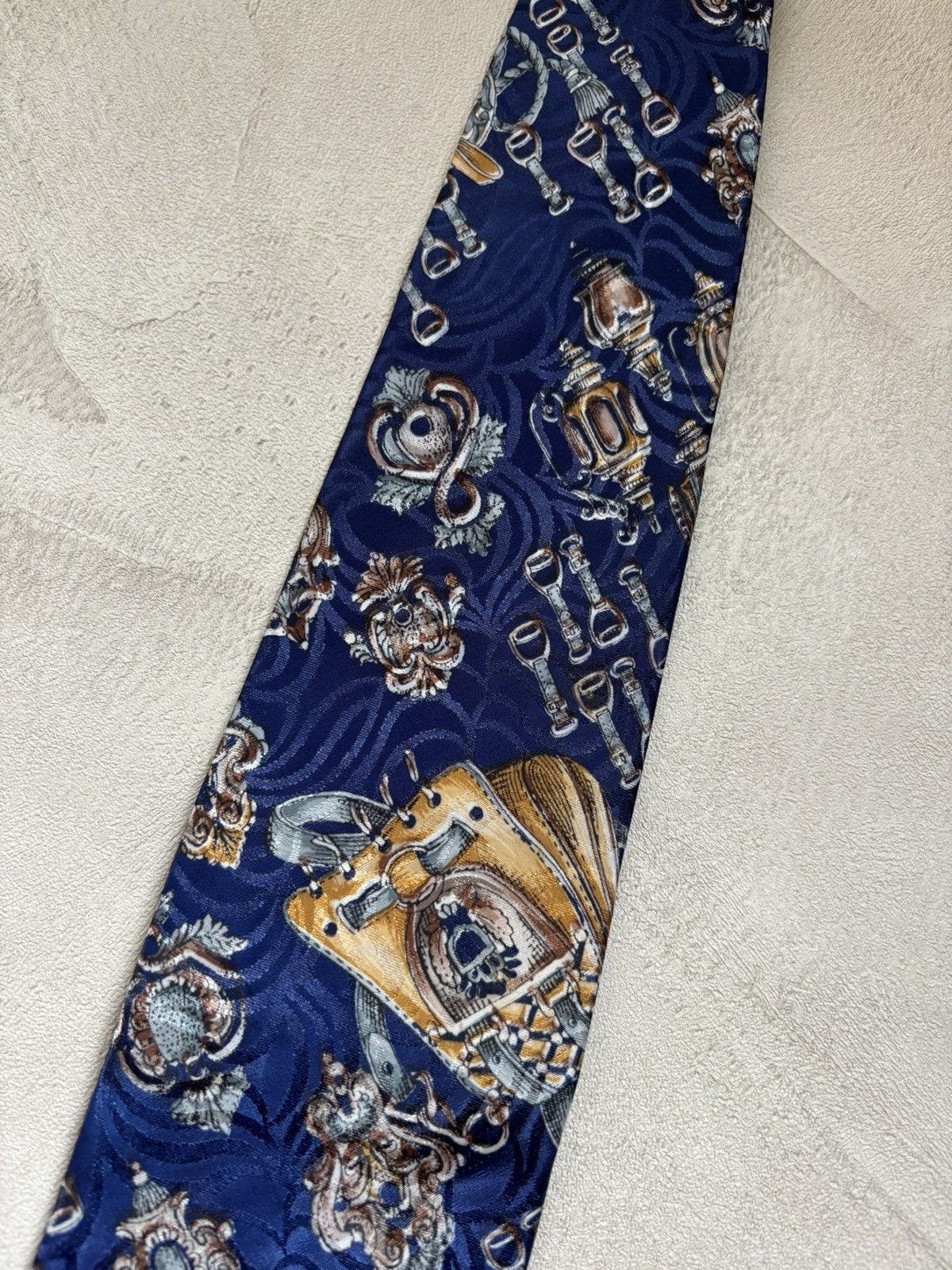 Carven × Vintage VINTAGE CARVEN PARIS HAUTE COUTURE PURE SILK TIE Size ONE SIZE - 2 Thumbnail