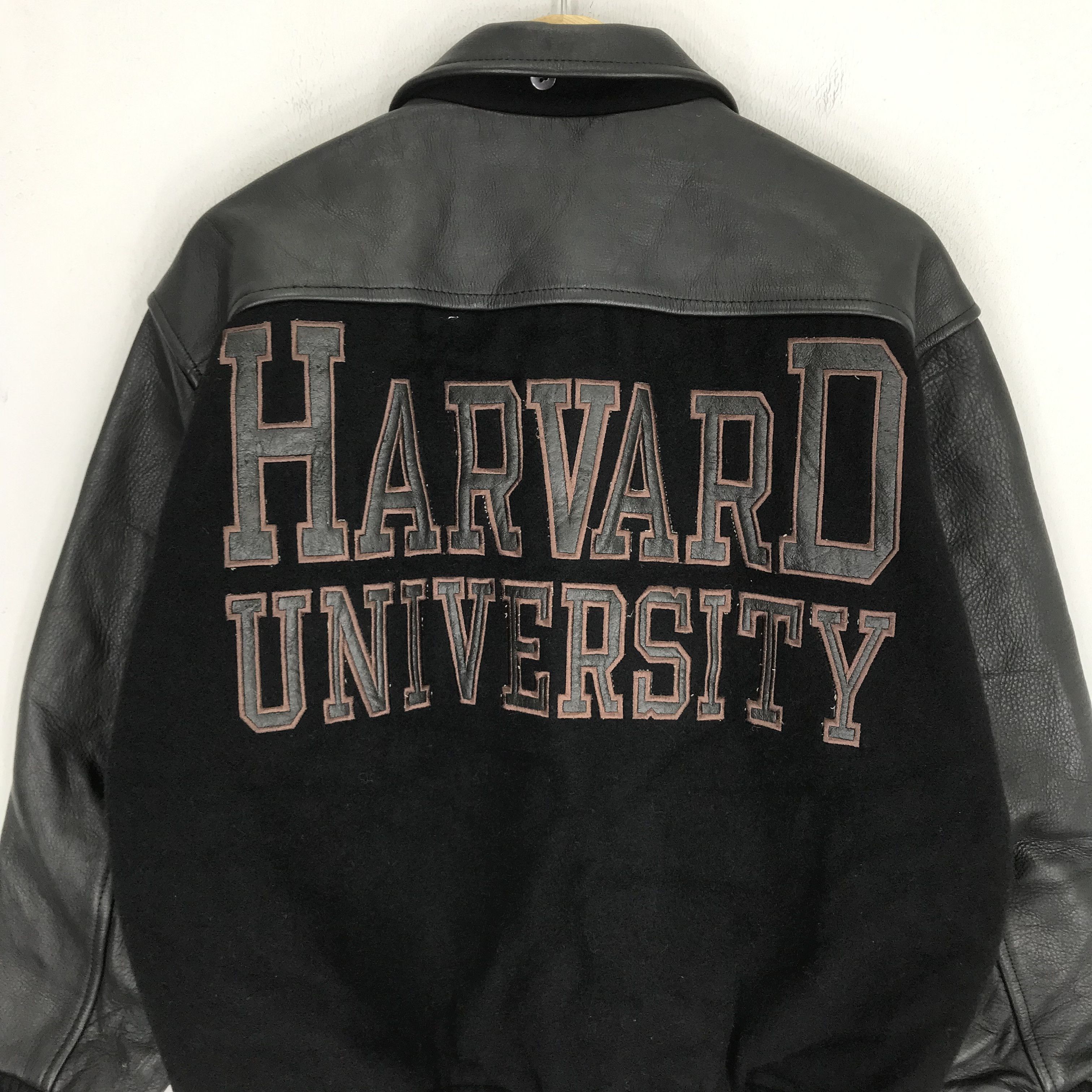 Vintage Vintage Harvard University Black Leather Varsity Homber Size US M / EU 48-50 / 2 - 5 Thumbnail