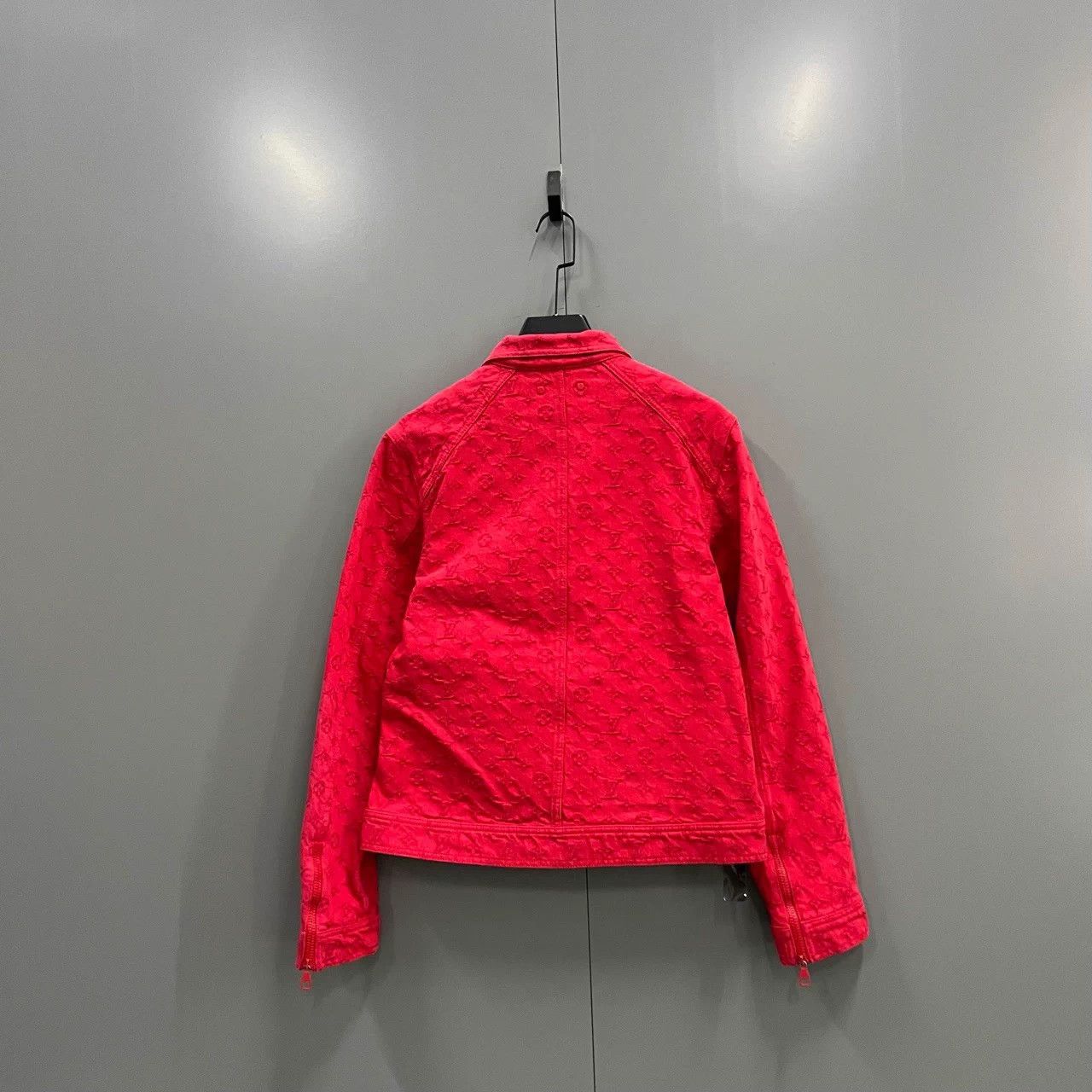 Louis Vuitton LV Red Monogram Denim Jacket 46 95 New Size US S / EU 44-46 / 1 - 2 Thumbnail