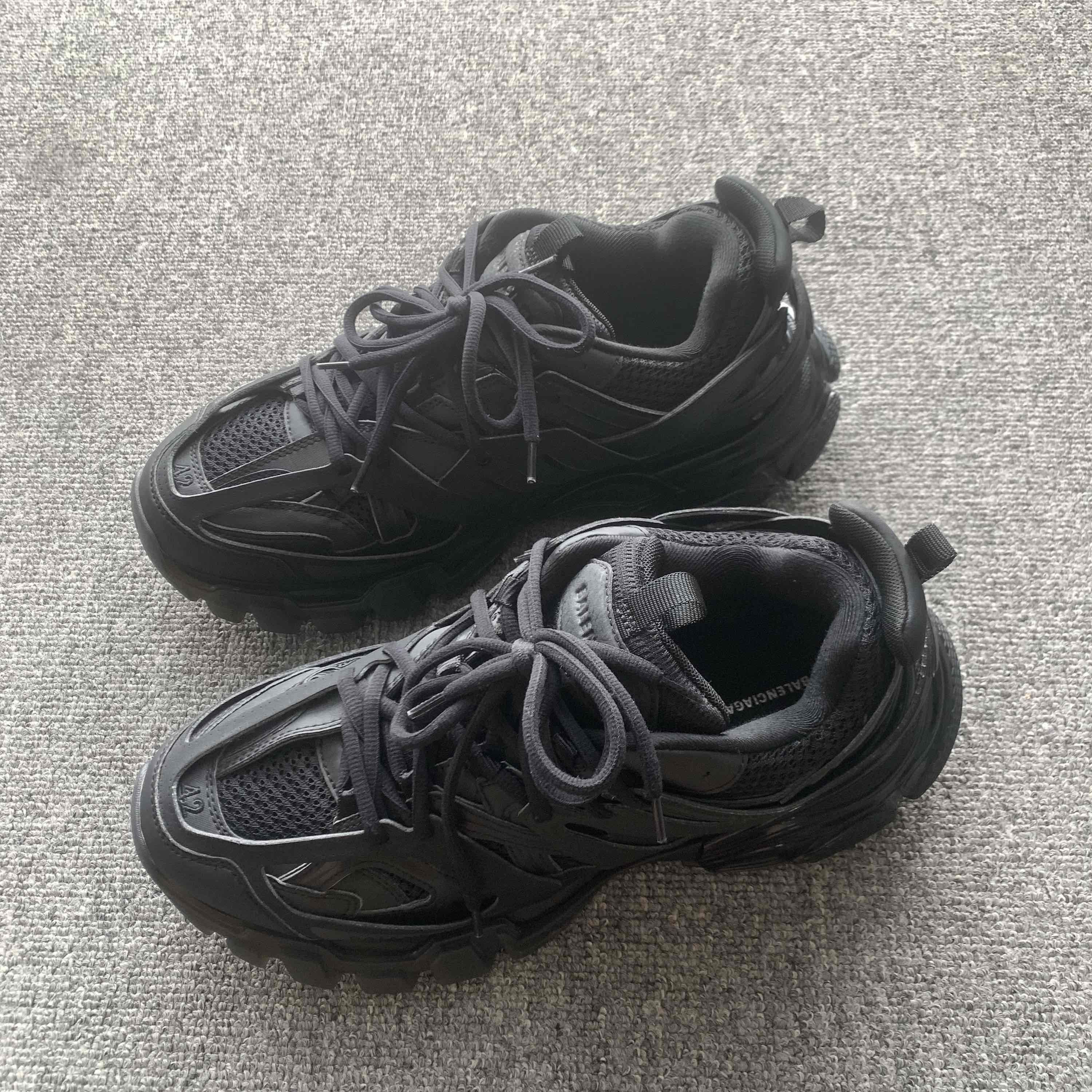 Balenciaga Size 42 (9 US) - Balenciaga Track Sneaker ' Black