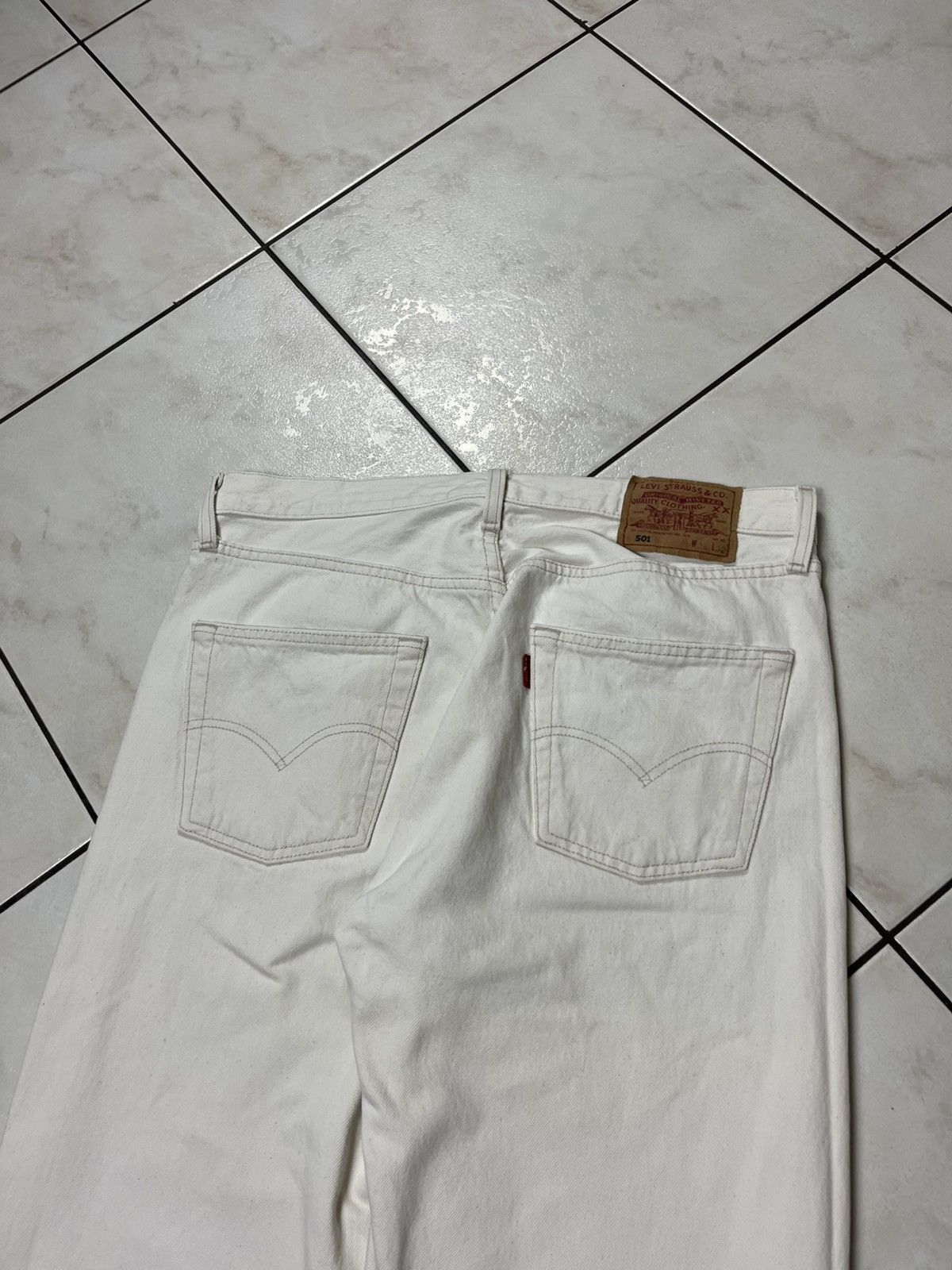 Levi's × Levi's Vintage Clothing × Vintage Vintage 501 90s Levi’s white denim jeans pants Size US 36 / EU 52 - 13 Thumbnail