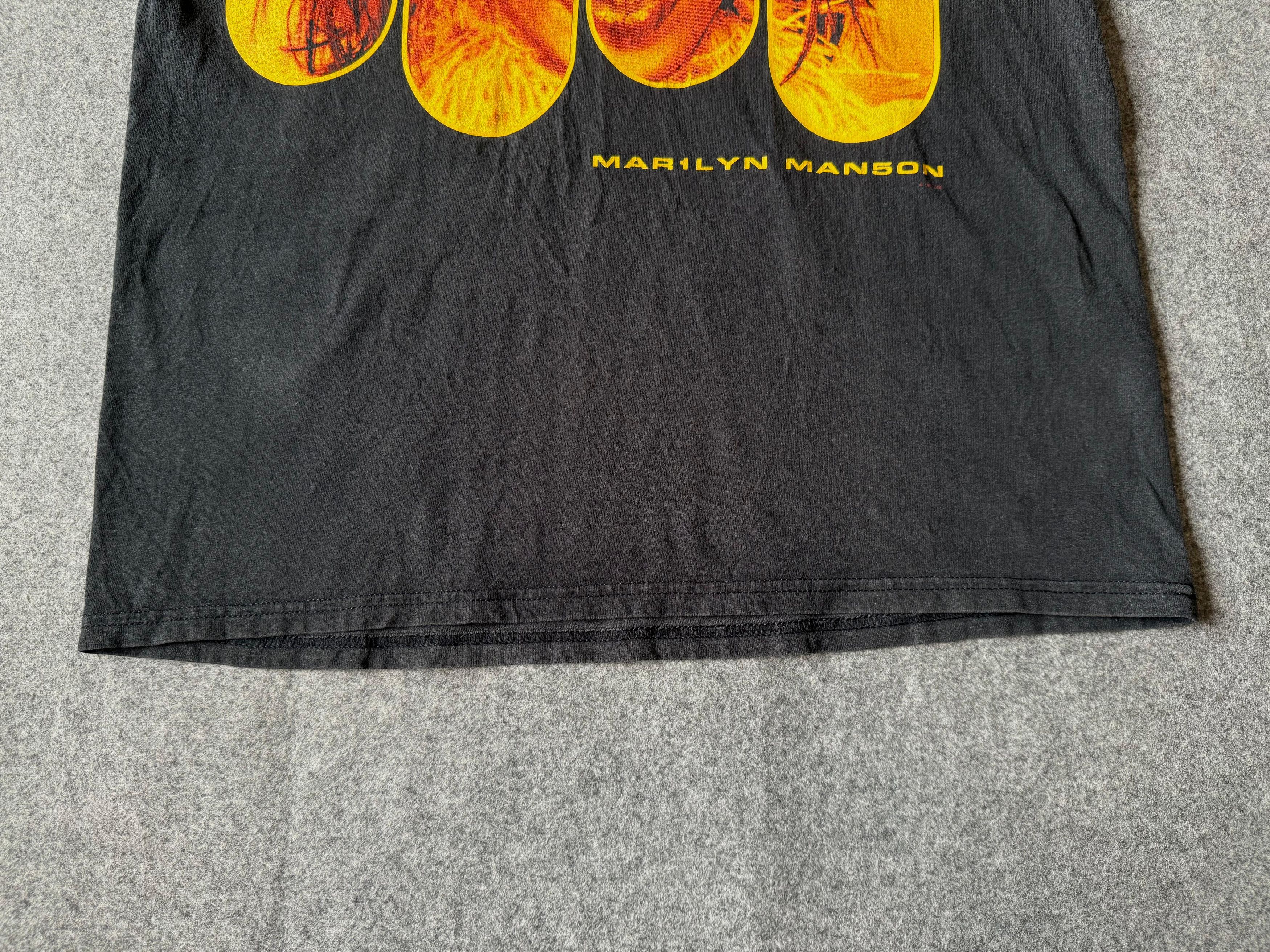 Vintage Marilyn Manson Rock is Dead Vintage Tee 1999 Size US L / EU 52-54 / 3 - 5 Thumbnail