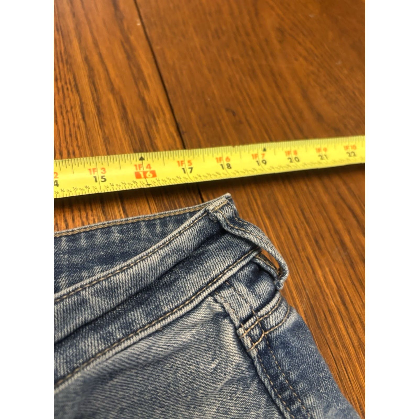 American Eagle Outfitters American Eagle Outfitters Mom Jeans Womens 16 Short Strigid Ripped Knee Blue Denim 5-Pocket Design Vintage No Size 38" / US 16 / IT 52 - 6 Thumbnail