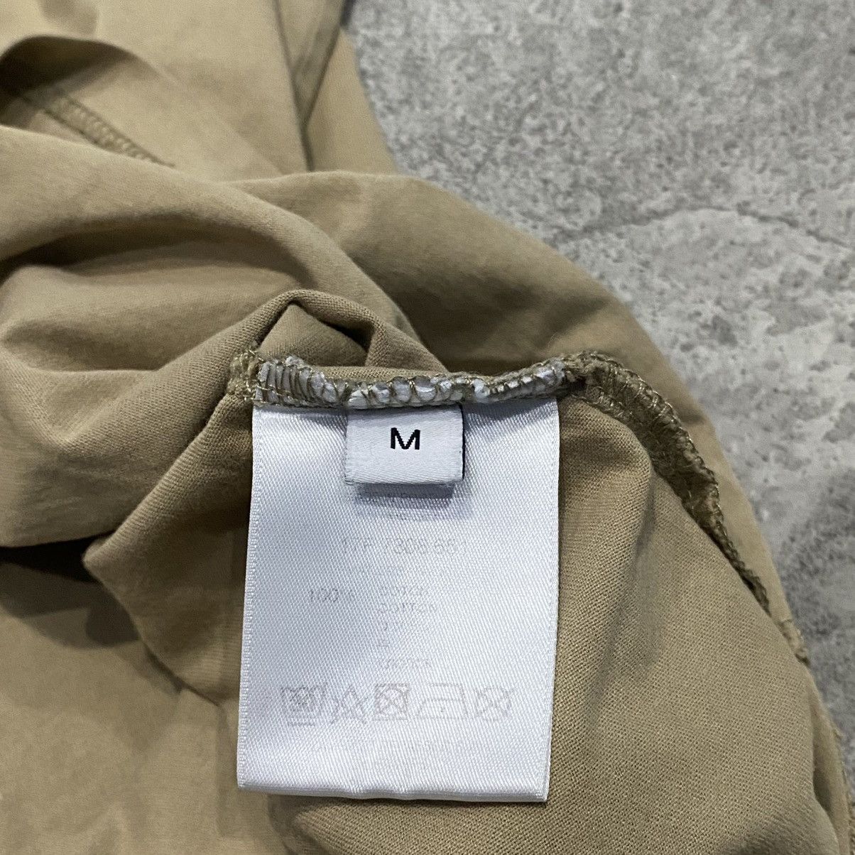 Givenchy Givenchy Real Eyes Realize Real Lies Size US M / EU 48-50 / 2 - 2 Thumbnail