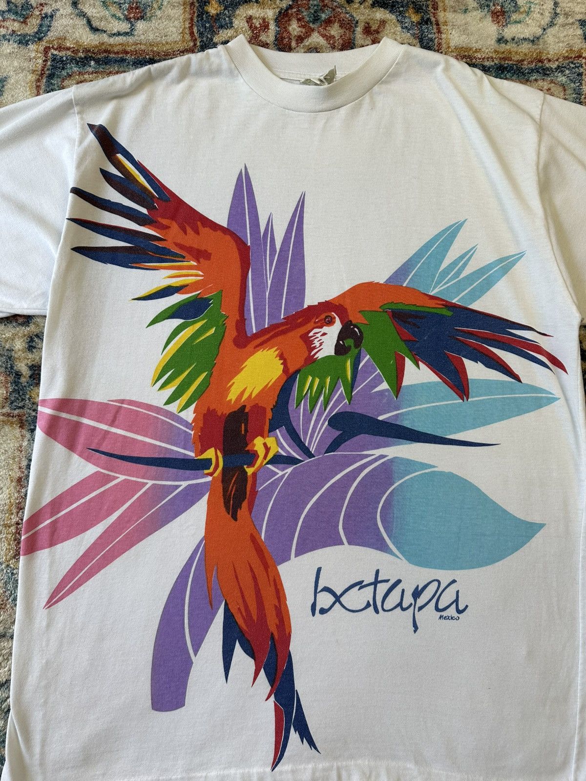Vintage Vintage Ixtapa Parrot Big Print Animal T-shirt Size XL Size US XL / EU 56 / 4 - 4 Thumbnail