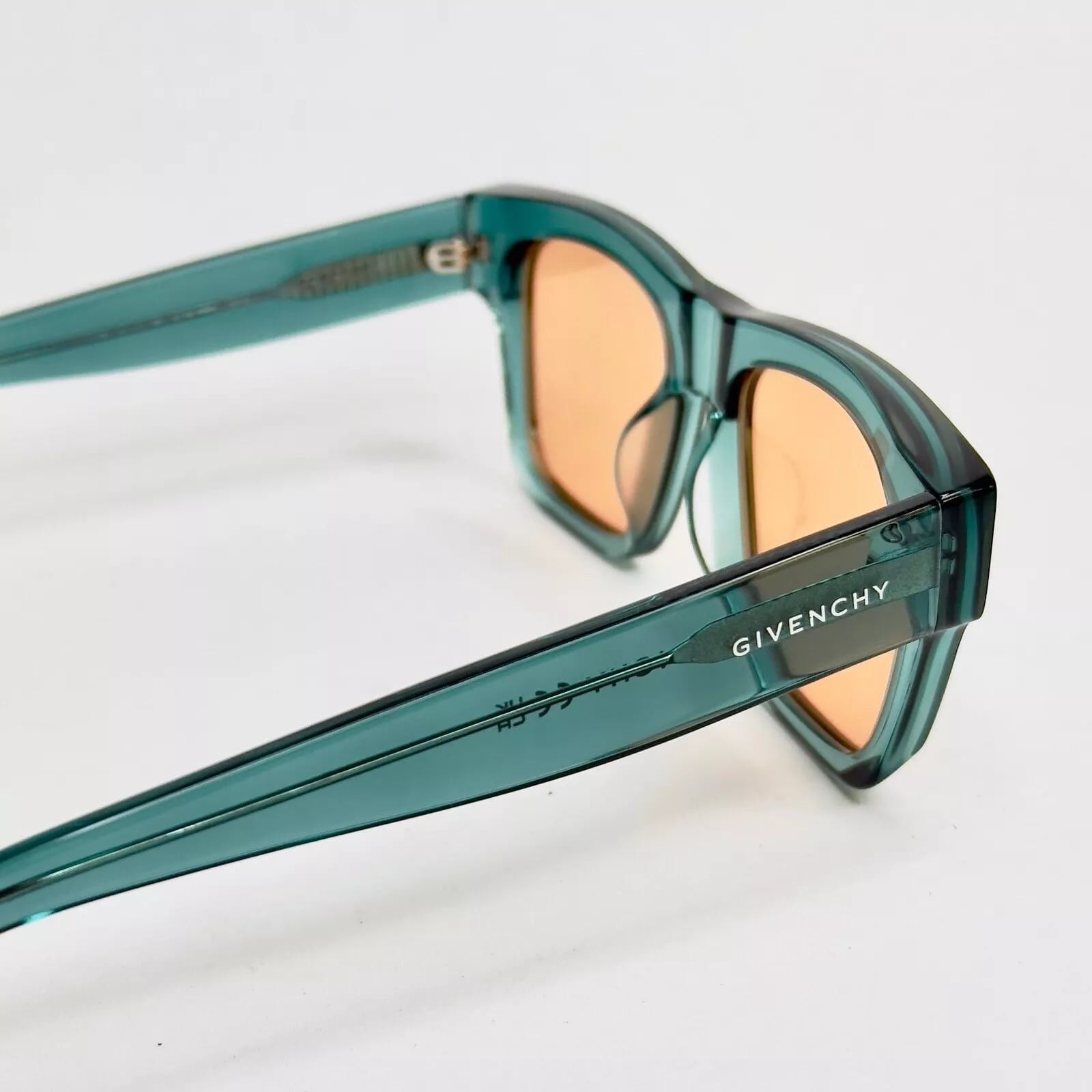 Givenchy GIVENCHY GV DAY 40002 Green Orange GV40002U Sunglasses Size ONE SIZE - 2 Thumbnail