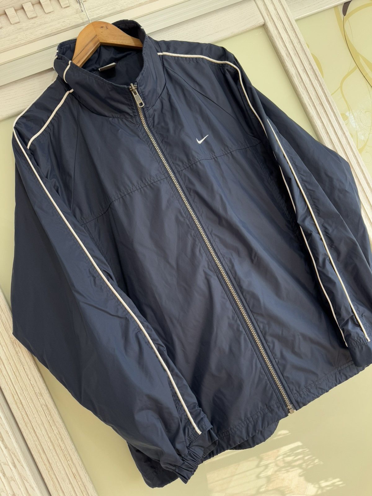 Nike × Vintage Nike Vintage Nylon Track Windbreaker Jacket Navy Drill Y2K Size US L / EU 52-54 / 3 - 6 Thumbnail