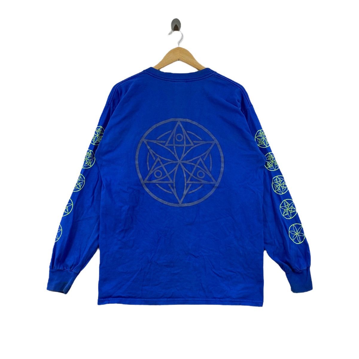 Vintage Vintage BAGAGA.ONE Logo Print Design Long Sleeve Blue Shirt Size US L / EU 52-54 / 3 - 1 Thumbnail
