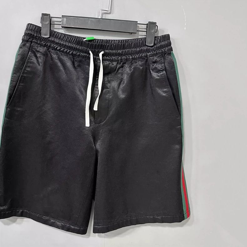 Gucci Gucci Small logo striped shorts 2502-Nextarrow Size US 28 / EU 44 - 1 Thumbnail