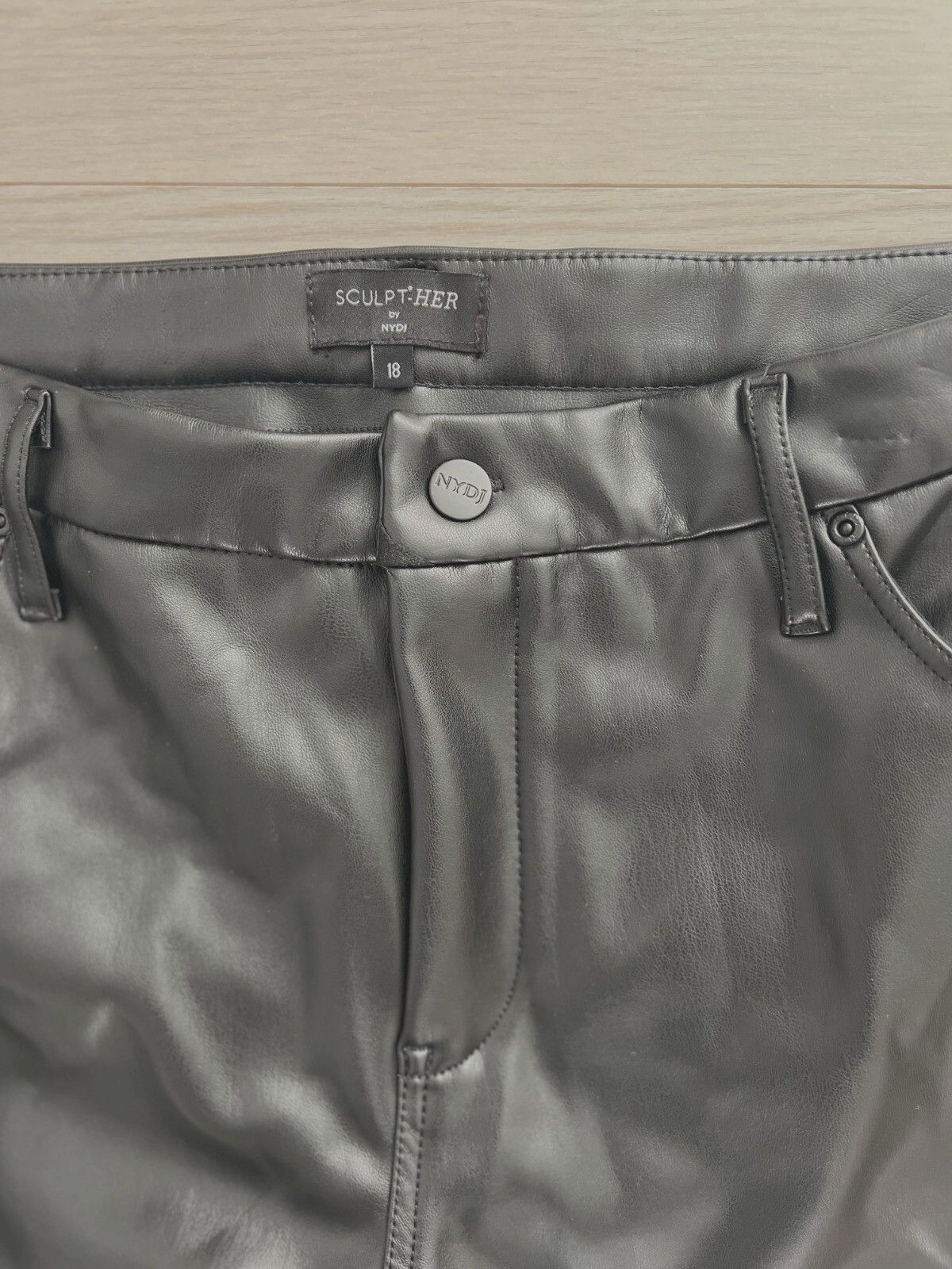 NYDJ Marilyn Faux Leather Straight Leg Pants in Black ( 18 )