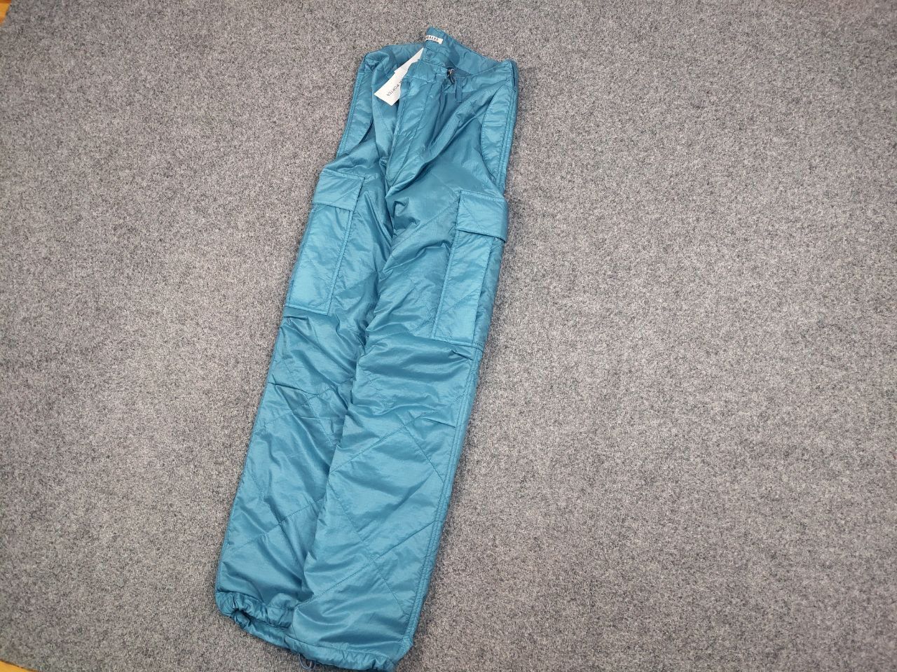 Auralee 💙 NEW Rare Auralee Japan quilted Blue Cargo Baggy Pants Size US 34 / EU 50 - 3 Thumbnail