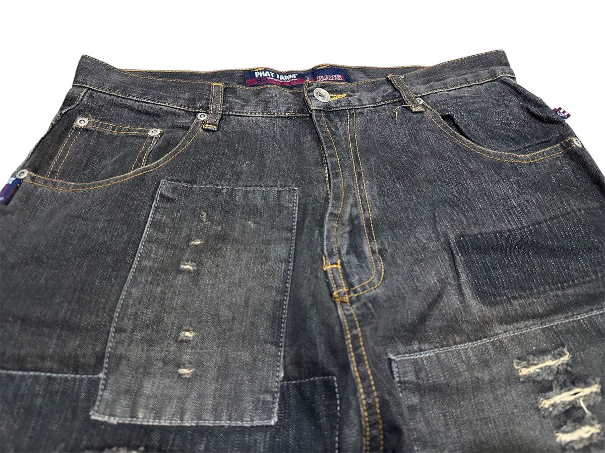 Japanese Brand 🔥Sick Y2K Phatfarm Patchwork Baggy Denim Distressed Size US 32 / EU 48 - 5 Thumbnail