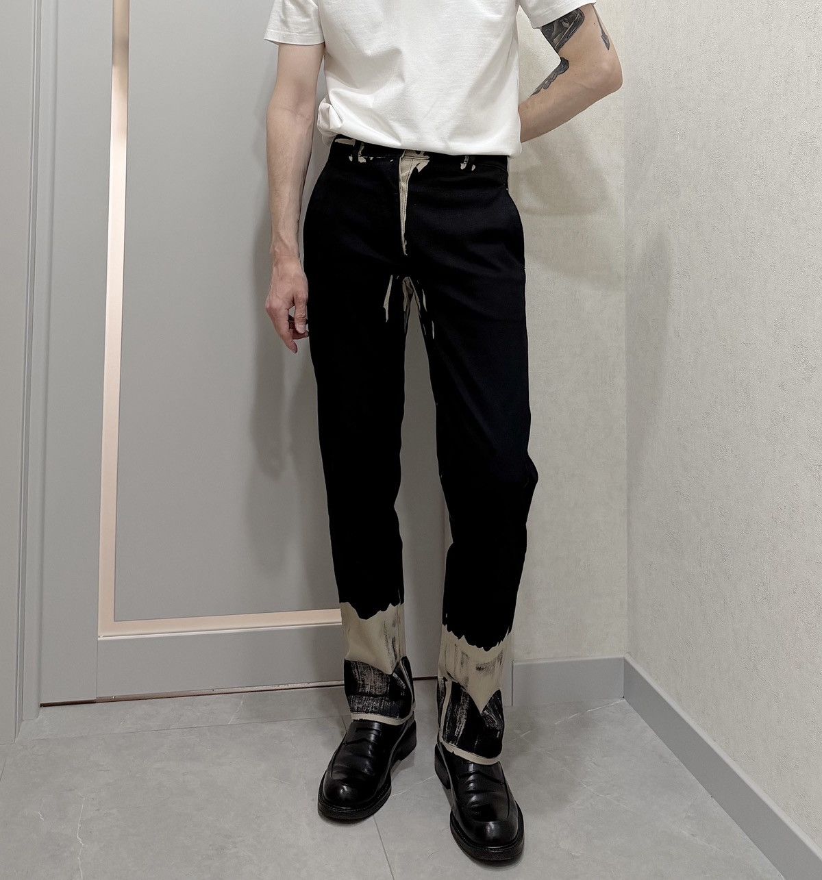 Prada PRADA FW 2018 Overdyed Back Logo Patch Pants Runway Jeans Size US 30 / EU 46 - 2 Thumbnail