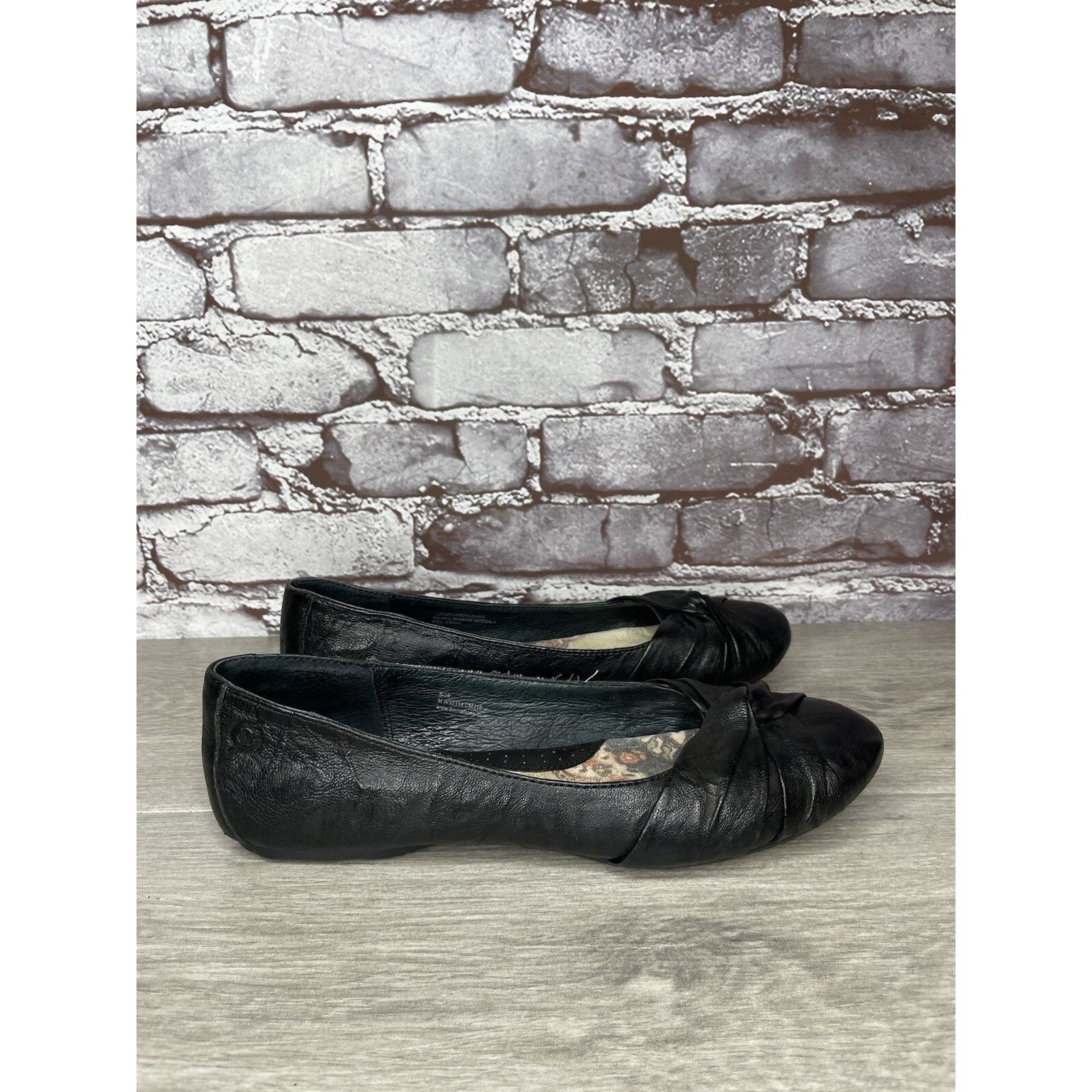 Born Born Lilly Black Leather Slip On Bow Ballet Flats Shoes Wome Size US 8 / IT 38 - 3 Thumbnail
