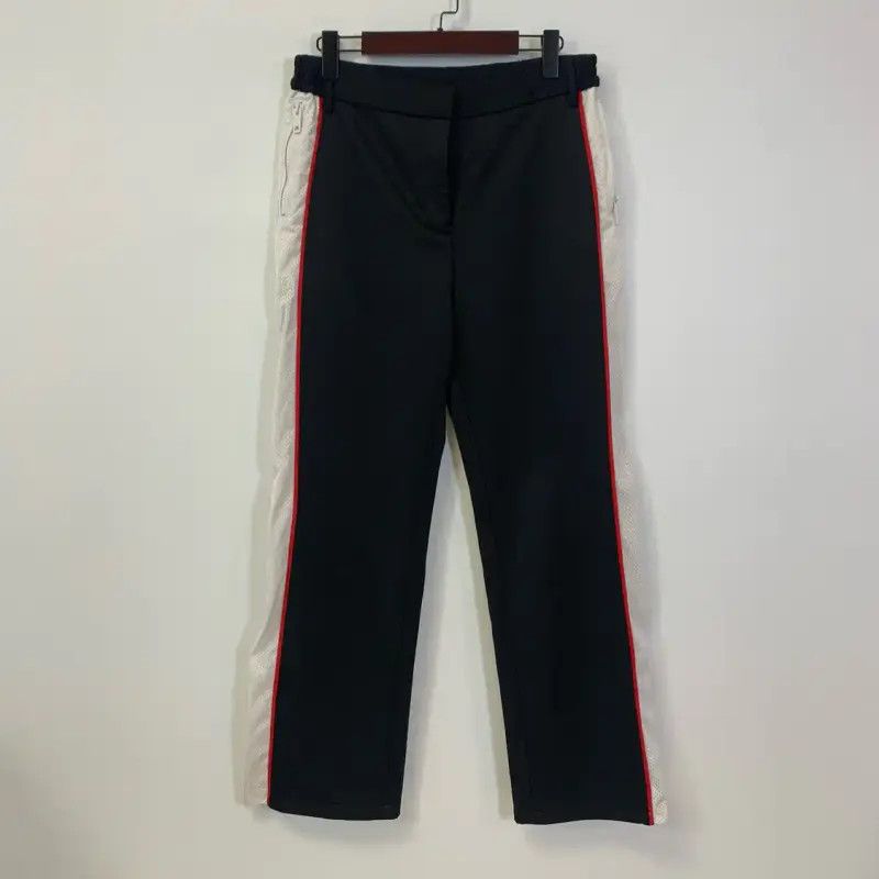 Burberry Burberry Black Casual Pants for Women Size 28" / US 6 / IT 42 - 1 Thumbnail