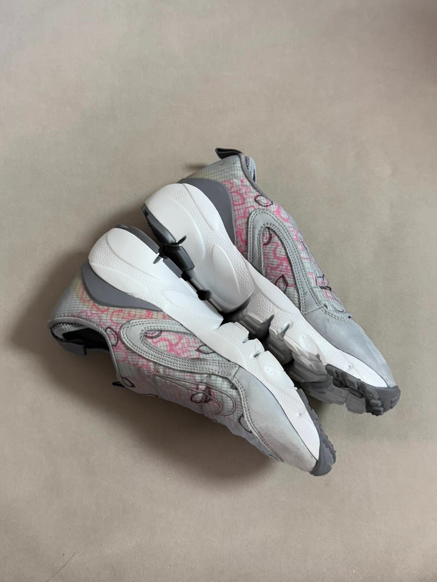 Nike Nike Footscape Cherry Blossom Ｑ20 Size US 7.5 / EU 40-41 - 3 Thumbnail