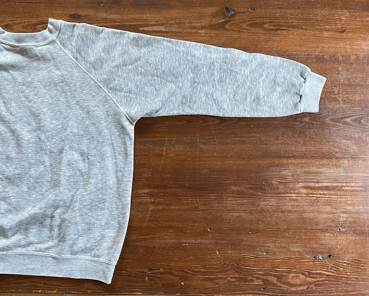 Disney × Mickey Mouse × Vintage Vintage 80’s Mickey Mouse Grey Raglan Crewneck Sweatshirt Size US M / EU 48-50 / 2 - 10 Thumbnail