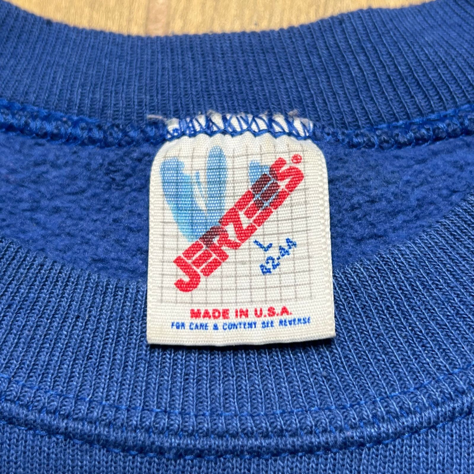 Jerzees Vintage 90s blue crewneck Sweater Sz L Emanuel Means Caring" Size US L / EU 52-54 / 3 - 4 Thumbnail