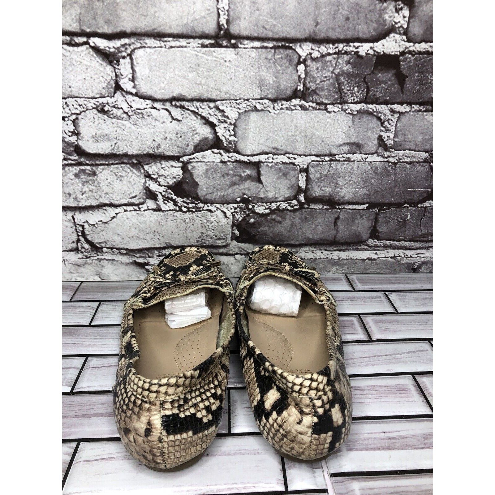 Aldo Aldo Cream Snake Skin Print Bow Leather Mocs Driving Shoes W Size US 7.5 / IT 37.5 - 5 Thumbnail