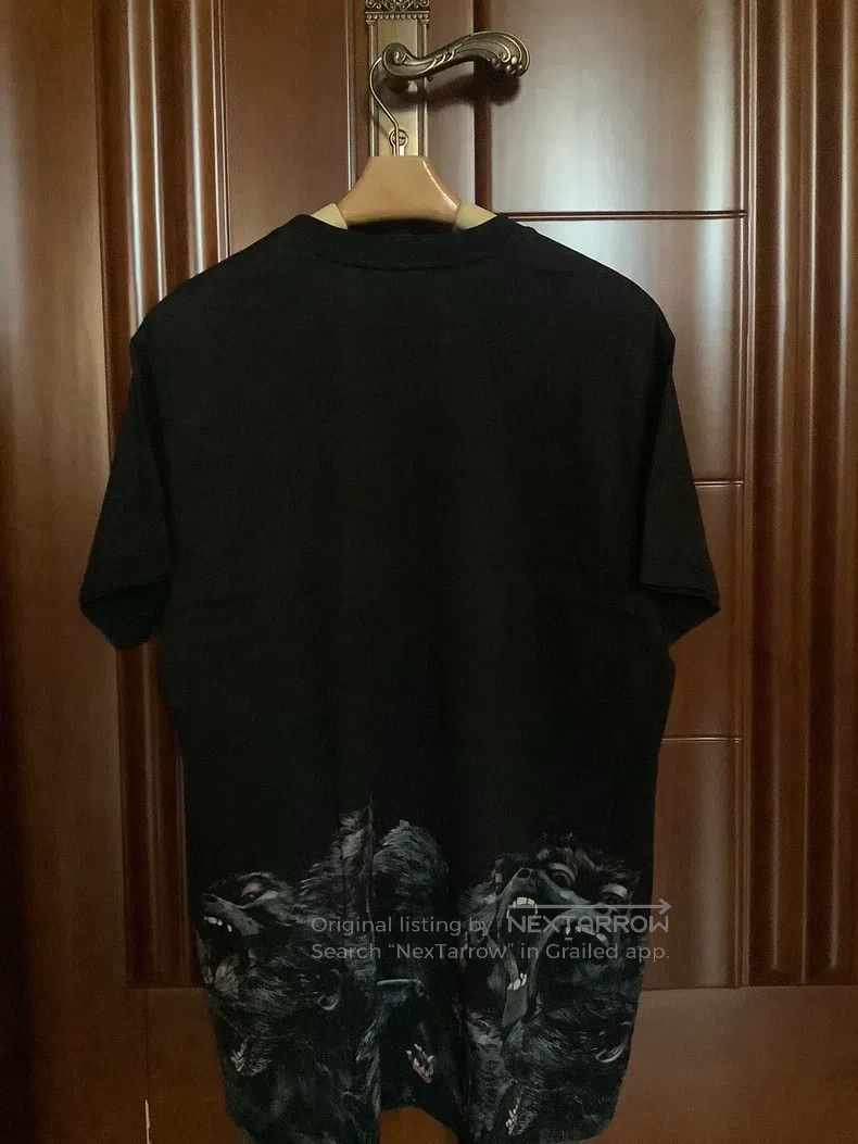 Givenchy Givenchy Short Sleeve T-Shirt, Size XXS, Shoulder Width 46 Size US XXS / EU 40 - 2 Thumbnail