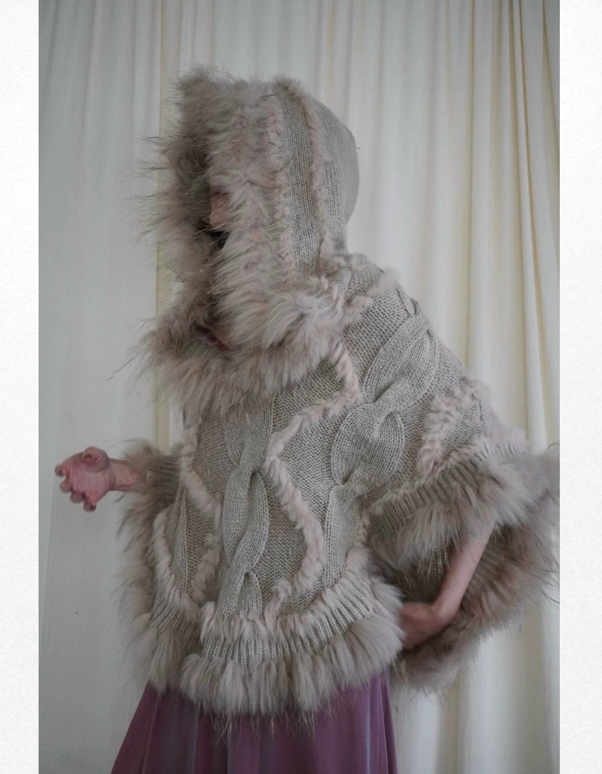 Kansai Yamamoto KansaiYamamoto 2000s Rare Hooded Knit Cape Light Pink Camel Size ONE SIZE - 1 Thumbnail