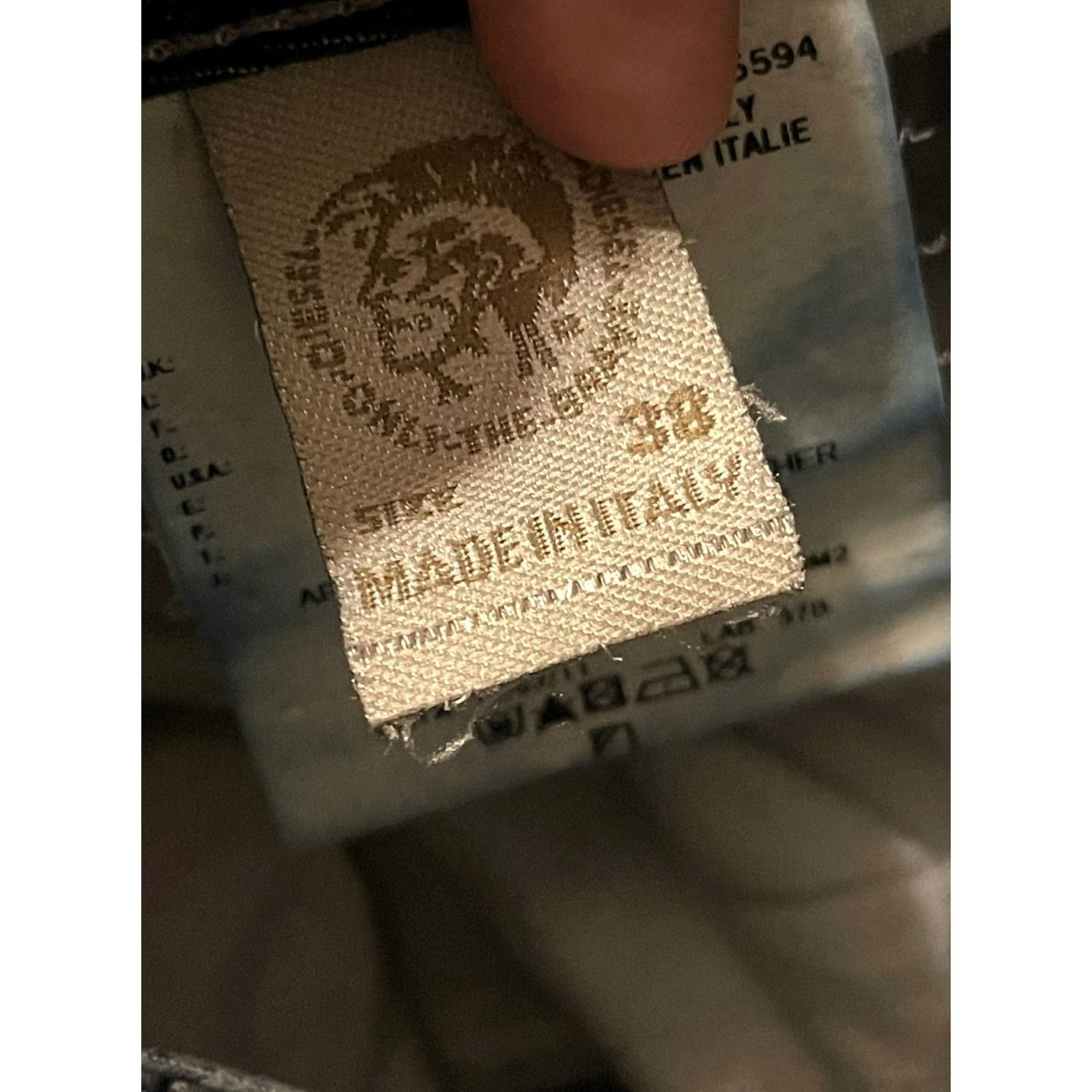 Diesel Diesel Made in Italy Zathan Regular Boot Cut Denim Jeans - Men's 38x31 Blue Cotton Denim Jeans Bootcut Regular 34x? Waist 39 Inseam 31 Inseam.png Size US 38 / EU 54 - 5 Thumbnail