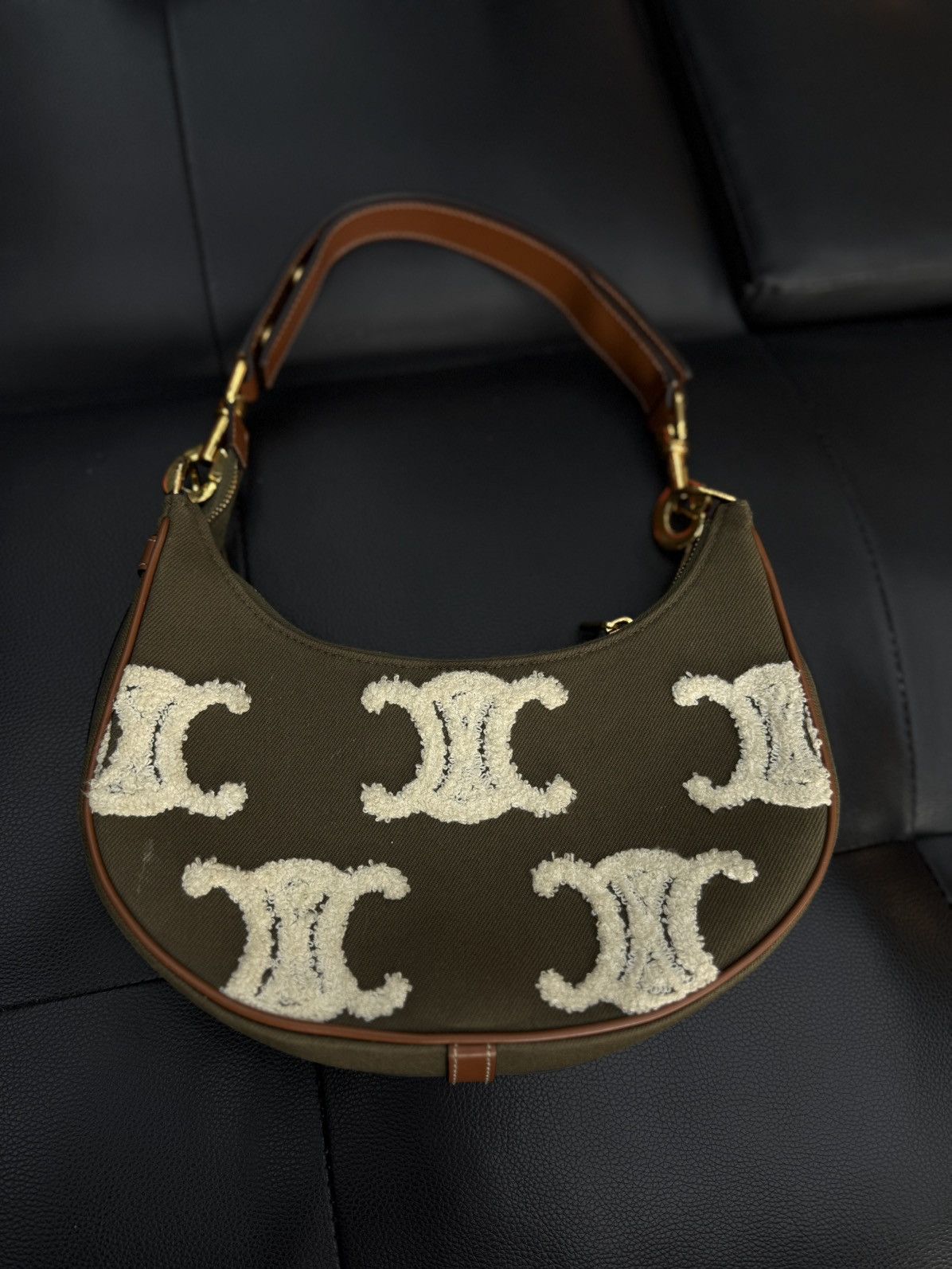 Celine Celine Women’s Shoulder Bag Hobo Ava Green Size ONE SIZE - 7 Thumbnail