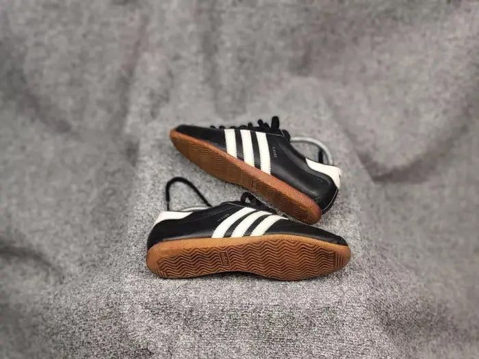 Adidas Vintage Adidas Originals Rekord Black Leather Sneaker Y2K Size US 6 / EU 39 - 2 Thumbnail