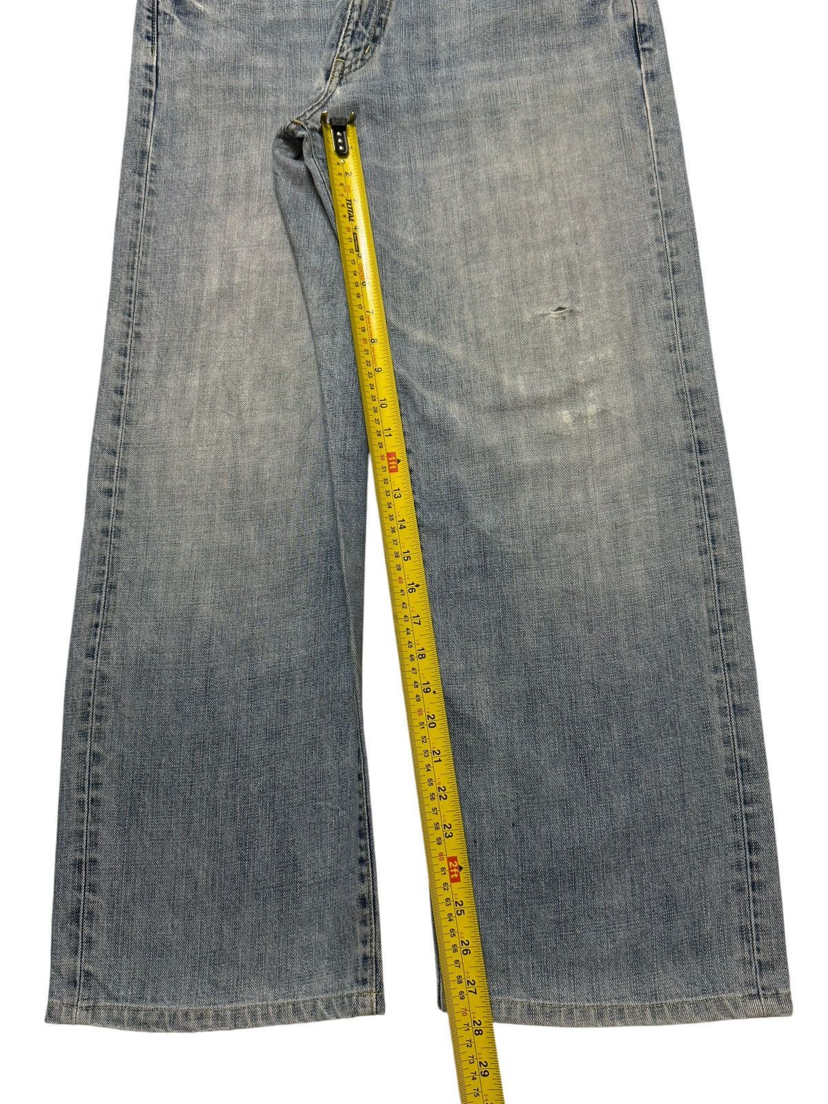 Uniqlo Vintage Y2K Japanese Uniqlo Blue Faded Wash Wide Leg Baggy Size US 34 / EU 50 - 11 Thumbnail