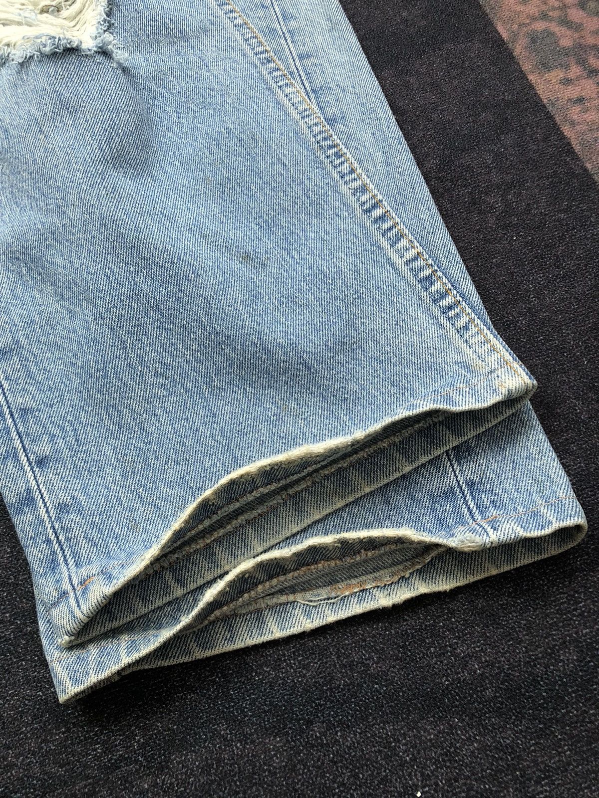 Levi's Vintage Levi's 501 Ripped/Distressed Baggy Jeans Size US 34 / EU 50 - 11 Thumbnail