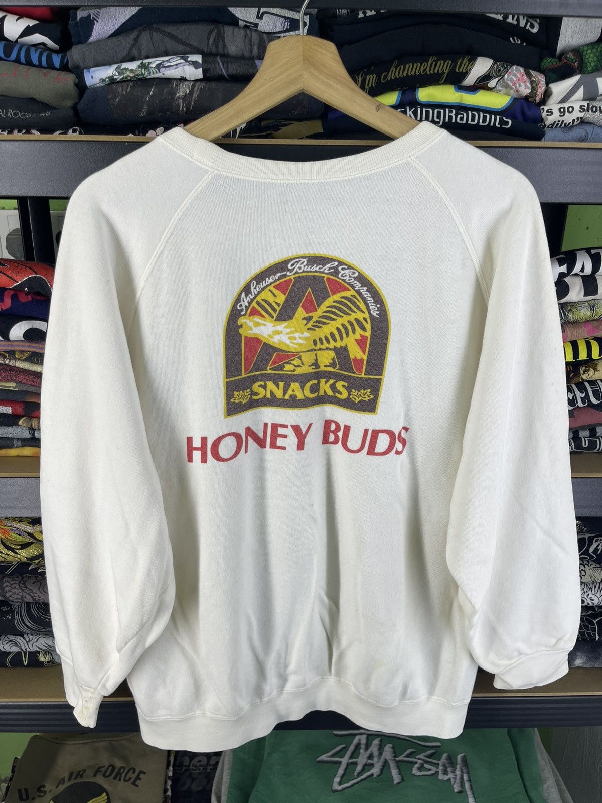 Budweiser Vintage 90's Budweiser King Of Beers Honey Buds Sweatshirt Size US M / EU 48-50 / 2 - 2 Thumbnail