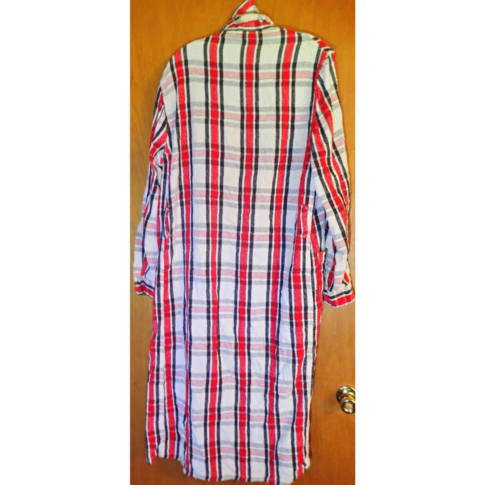 Vintage VINTAGE Pilgrim Sears Bath Robe Men’s Adult Large Plaid Belted Nubby Terry Cloth Fall Winter 50s 60s Size US L / EU 52-54 / 3 - 6 Thumbnail