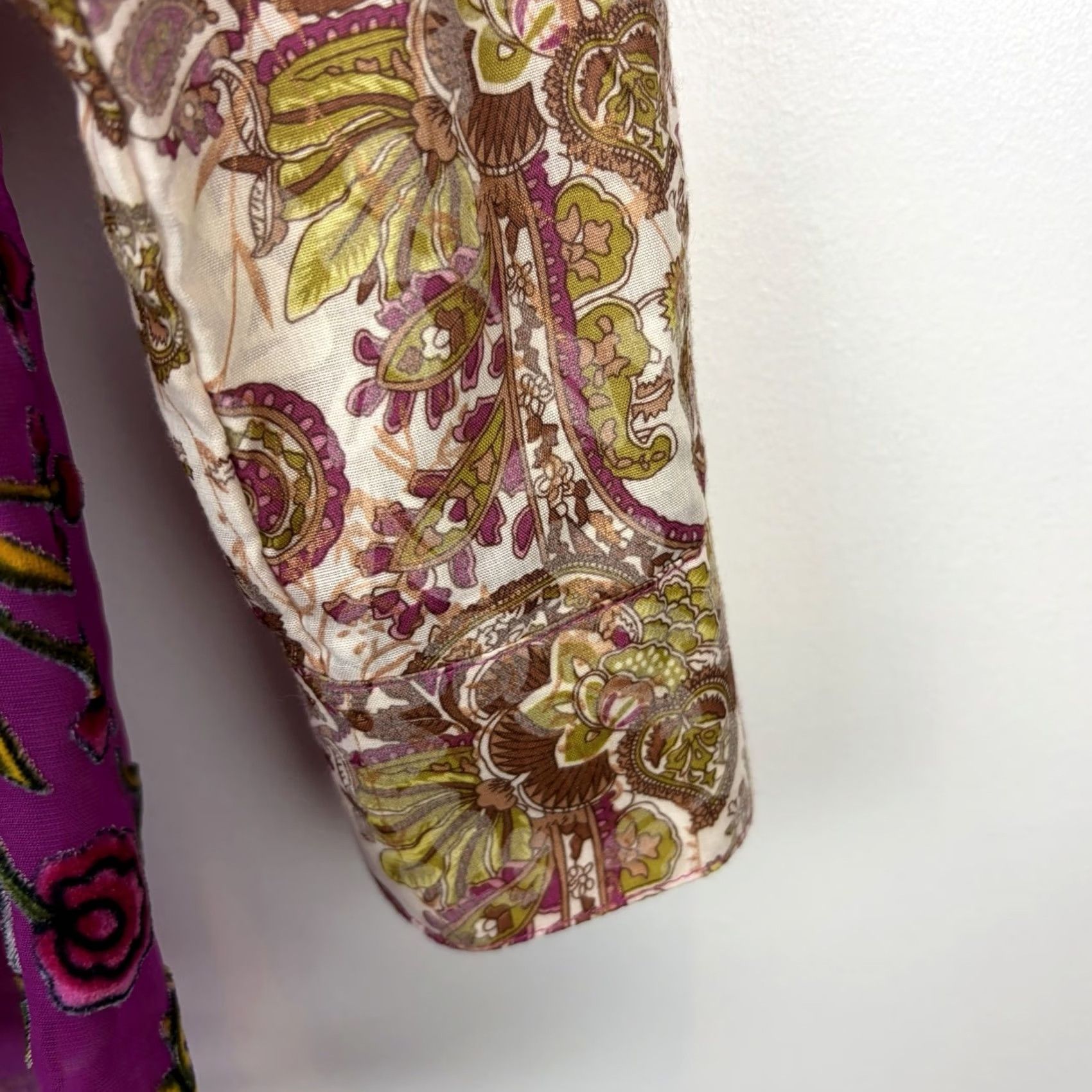 Velvet Aratta Silent Journey Blouse Womens S Velvet Floral Henley Button Long Sleeve Casual Boho Artsy Mixed Fabric Purple 27.5" 19" Measurements1> Size S / US 4 / IT 40 - 4 Thumbnail
