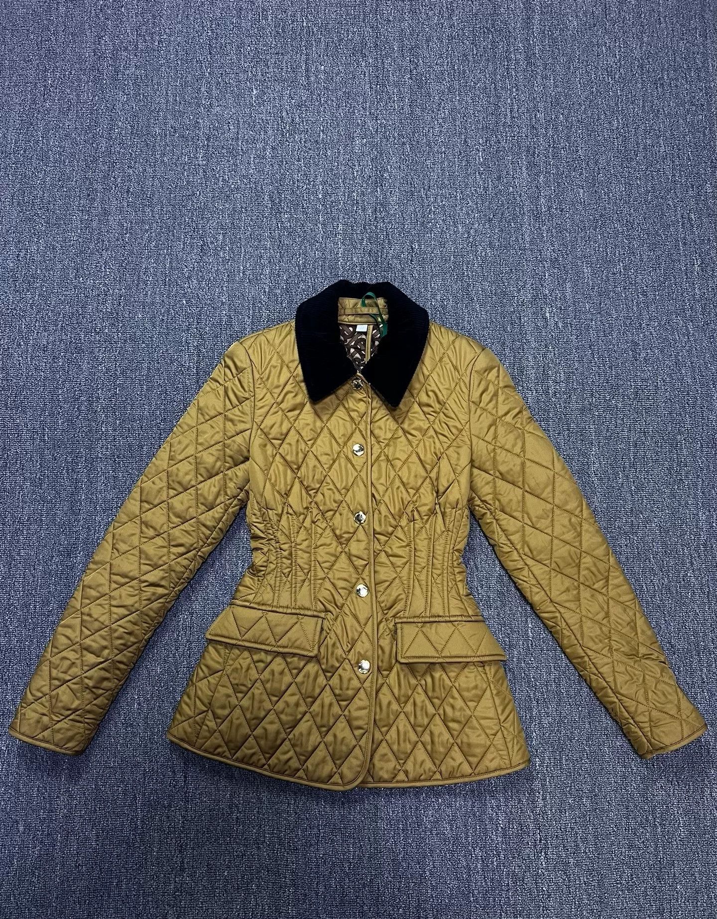 Burberry Burberry Women's Corduroy Lapel Cotton Coat Size XS / US 0-2 / IT 36-38 - 1 Thumbnail