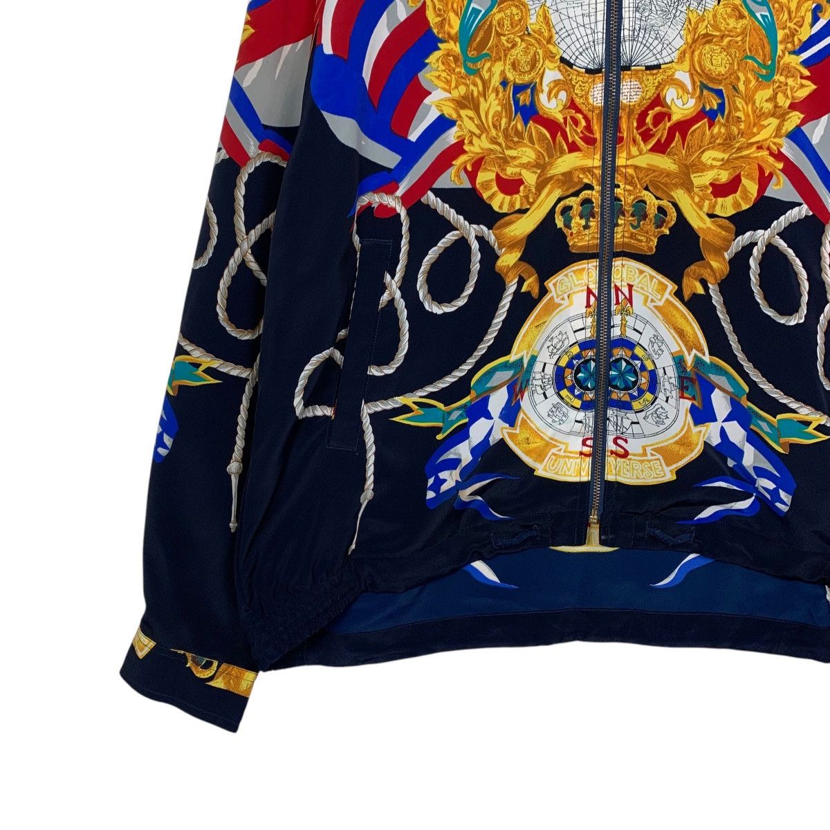 Vintage Vintage AQUA WORLD Fullprint Poly Hoodie Jacket #2569-C116 Size US L / EU 52-54 / 3 - 3 Thumbnail