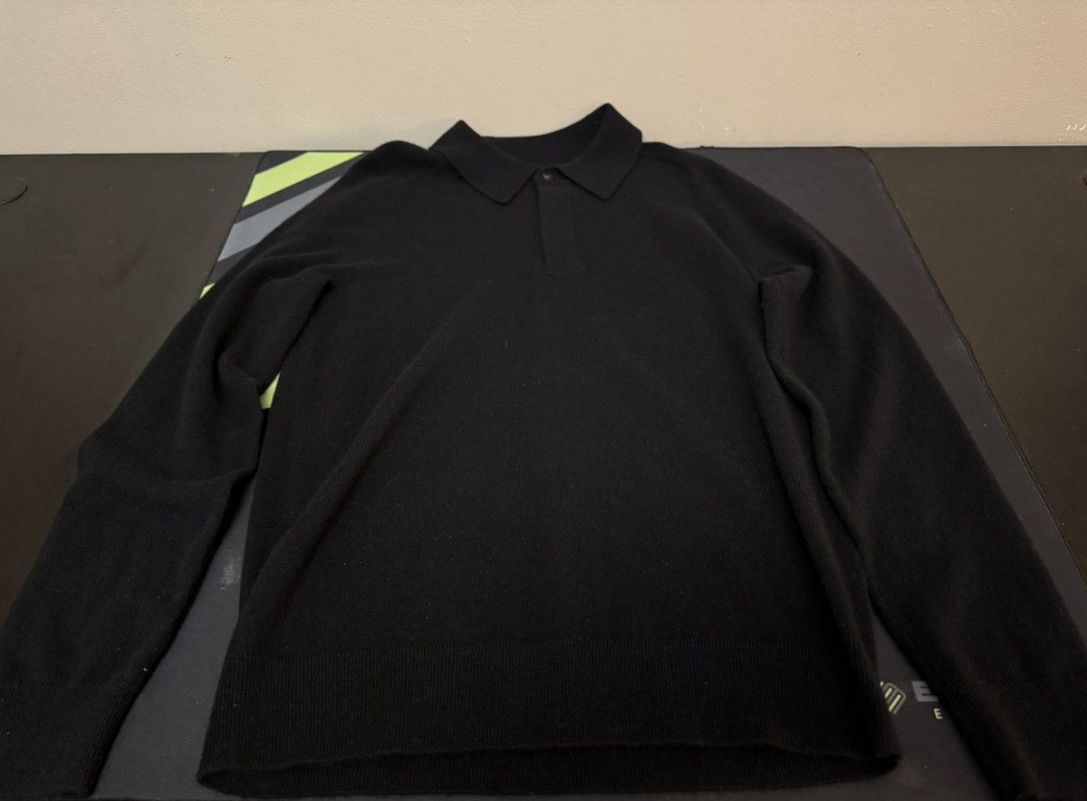 Banana Republic Banana Republic Long Sleeve Cashmere Shirt Sweater Black Size US S / EU 44-46 / 1 - 1 Thumbnail