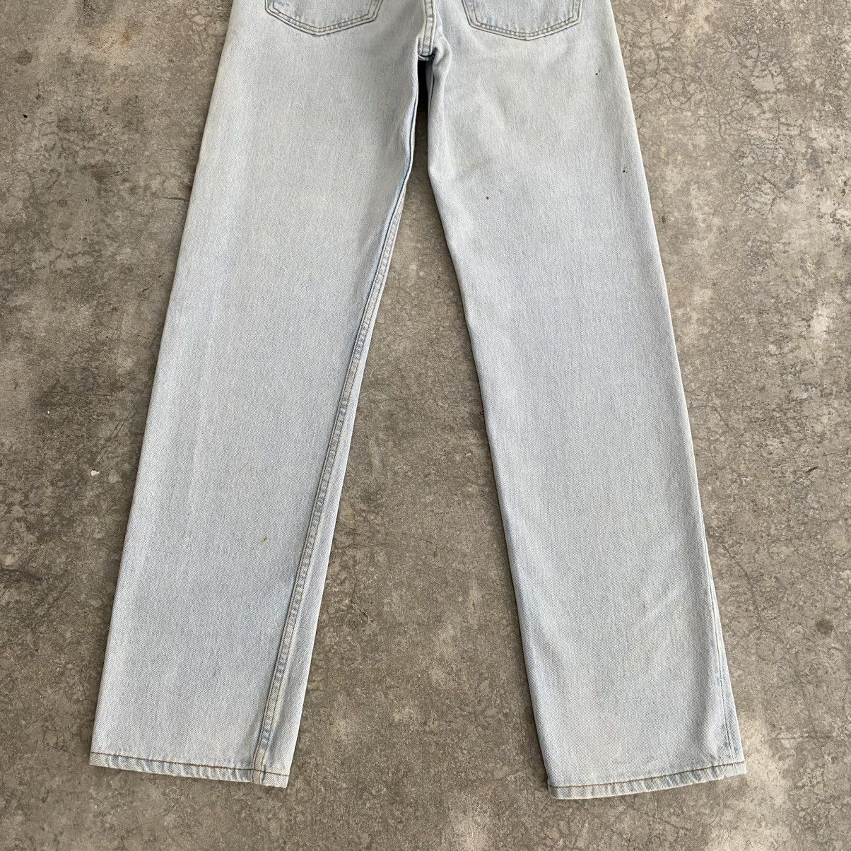 Levi's Size 31x32 Vintage 1995 Levis 501 Light Blue Denim Jeans Size US 31 - 11 Thumbnail